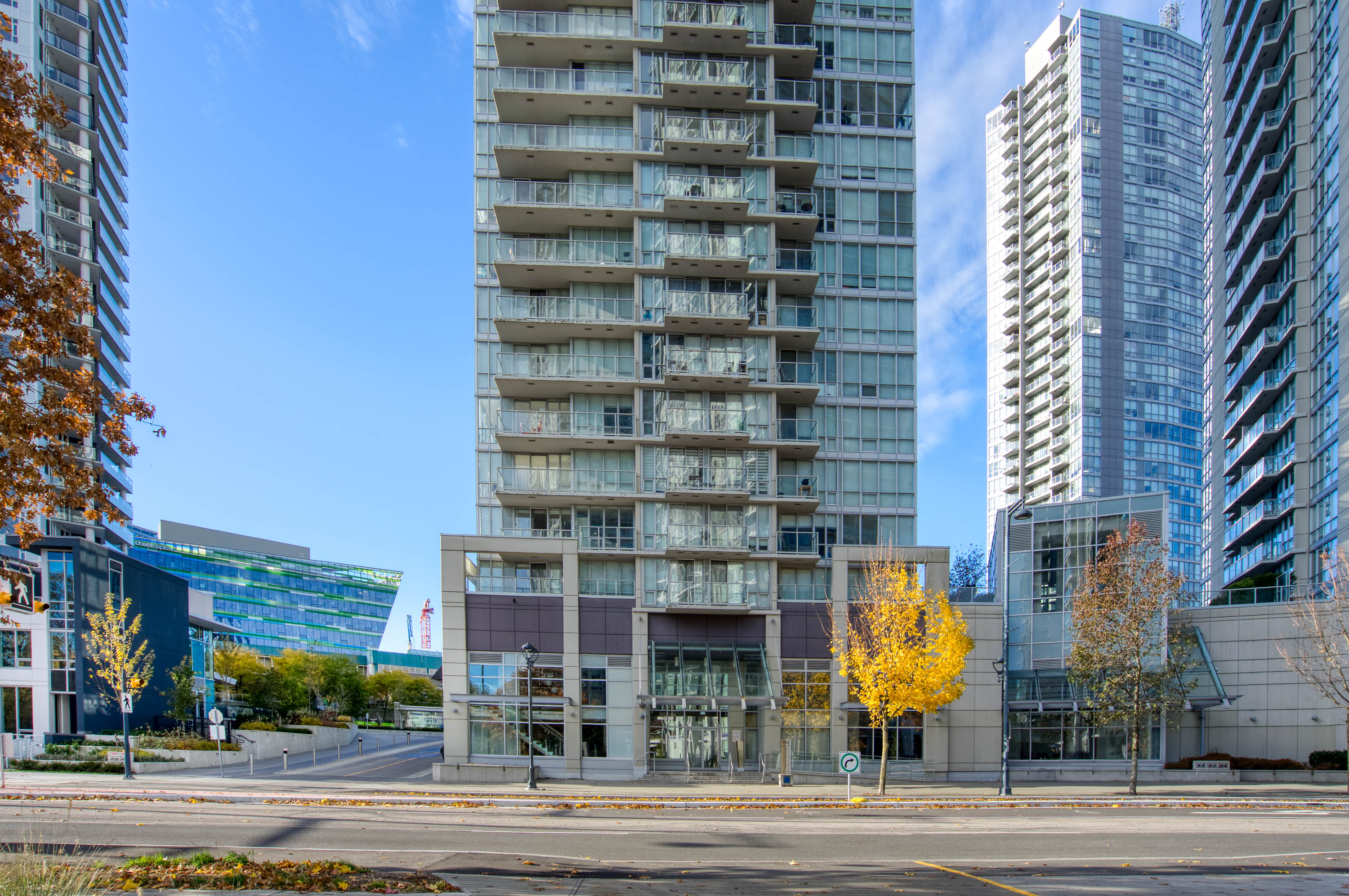 2103 - 9981 Whalley Blvd, Surrey