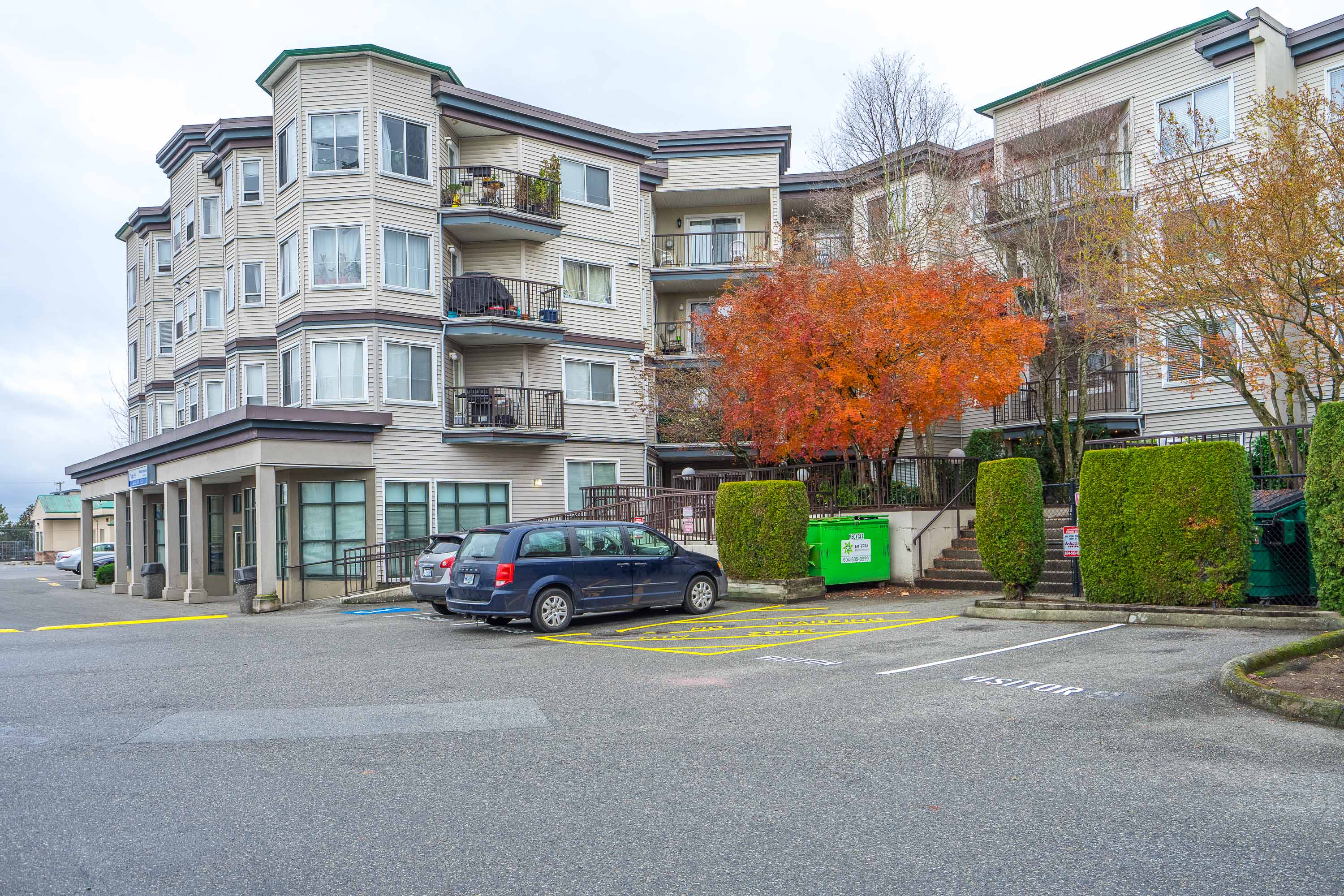 5759 Glover Road, Langley