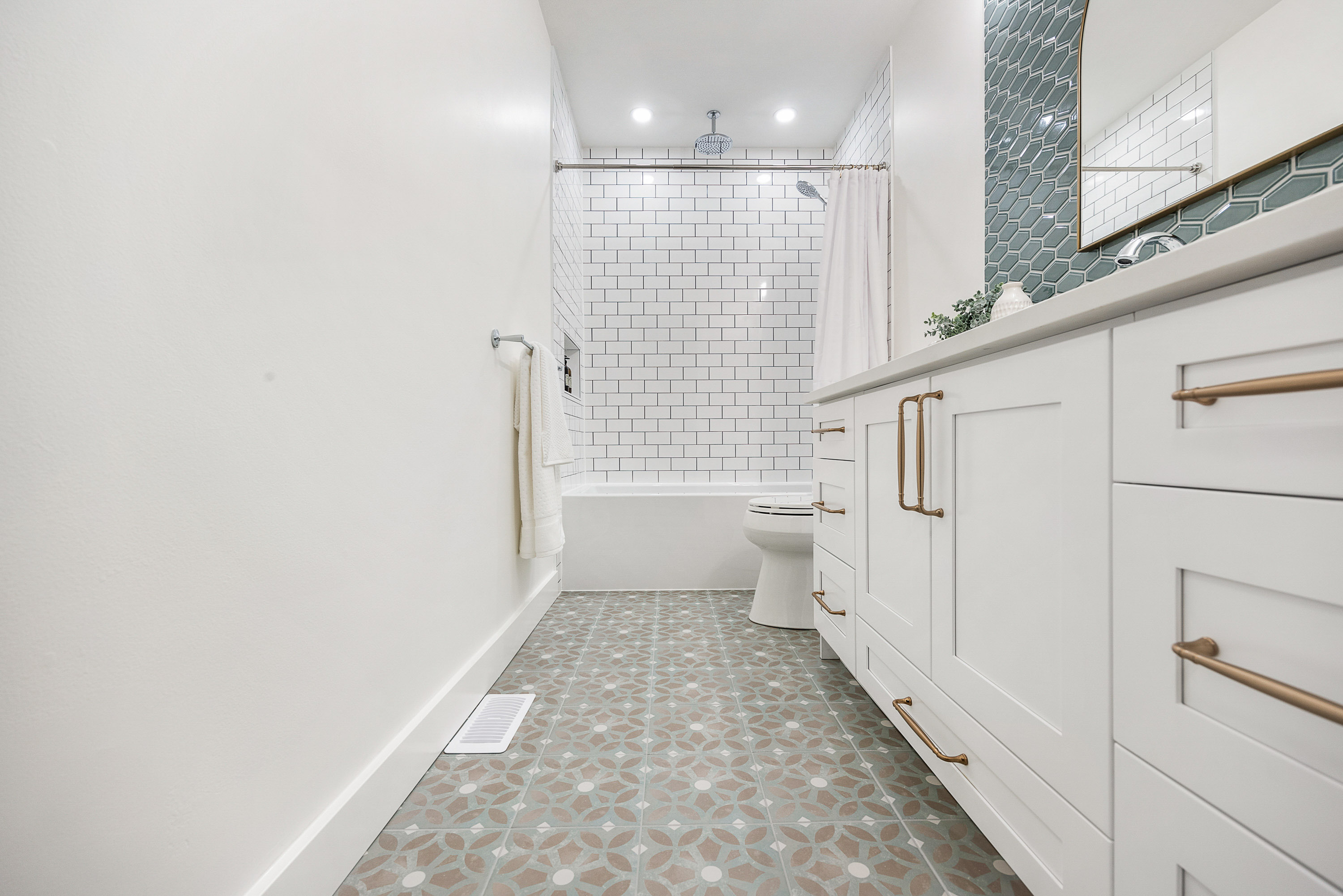 2 - 1140 Eagleridge Drive, Coquitlam