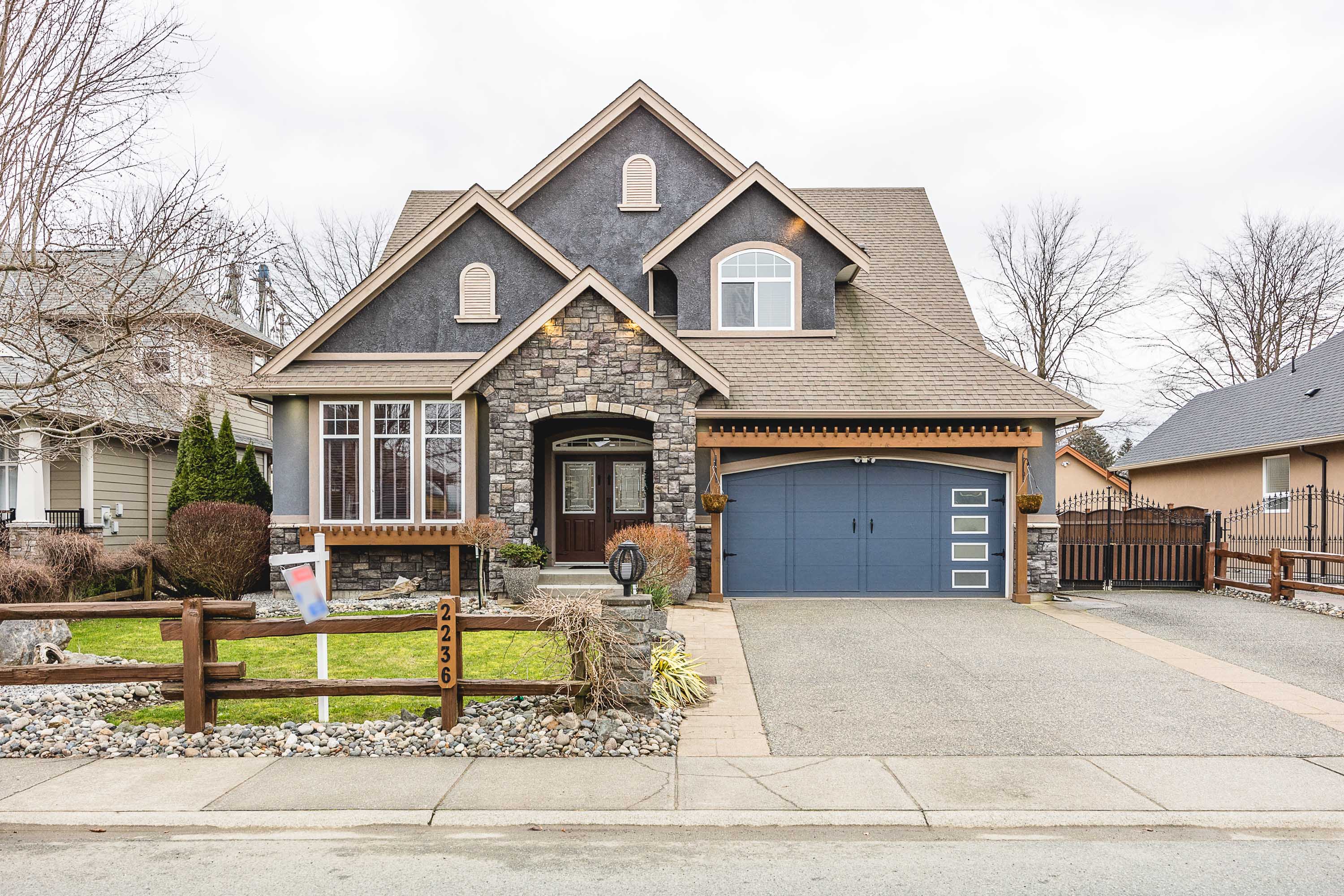 2236 McCaffrey Road, Agassiz