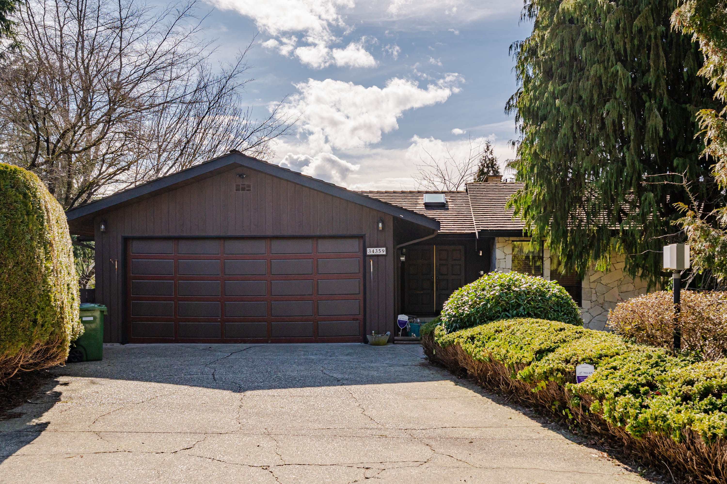 34359 Hycrest Place, Abbotsford | MLS# R2758286 | Cotala Cross Media
