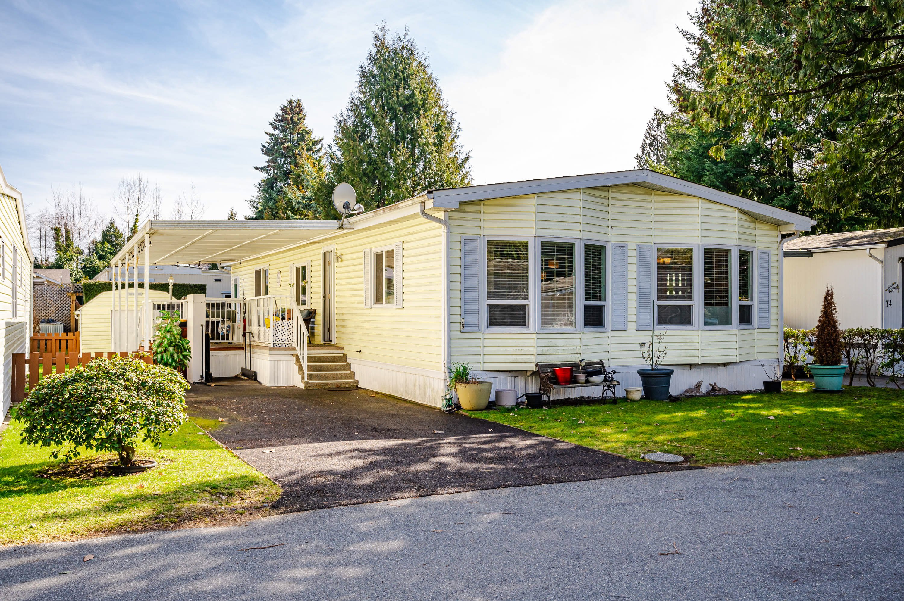 75 - 9080 198 Street, Langley