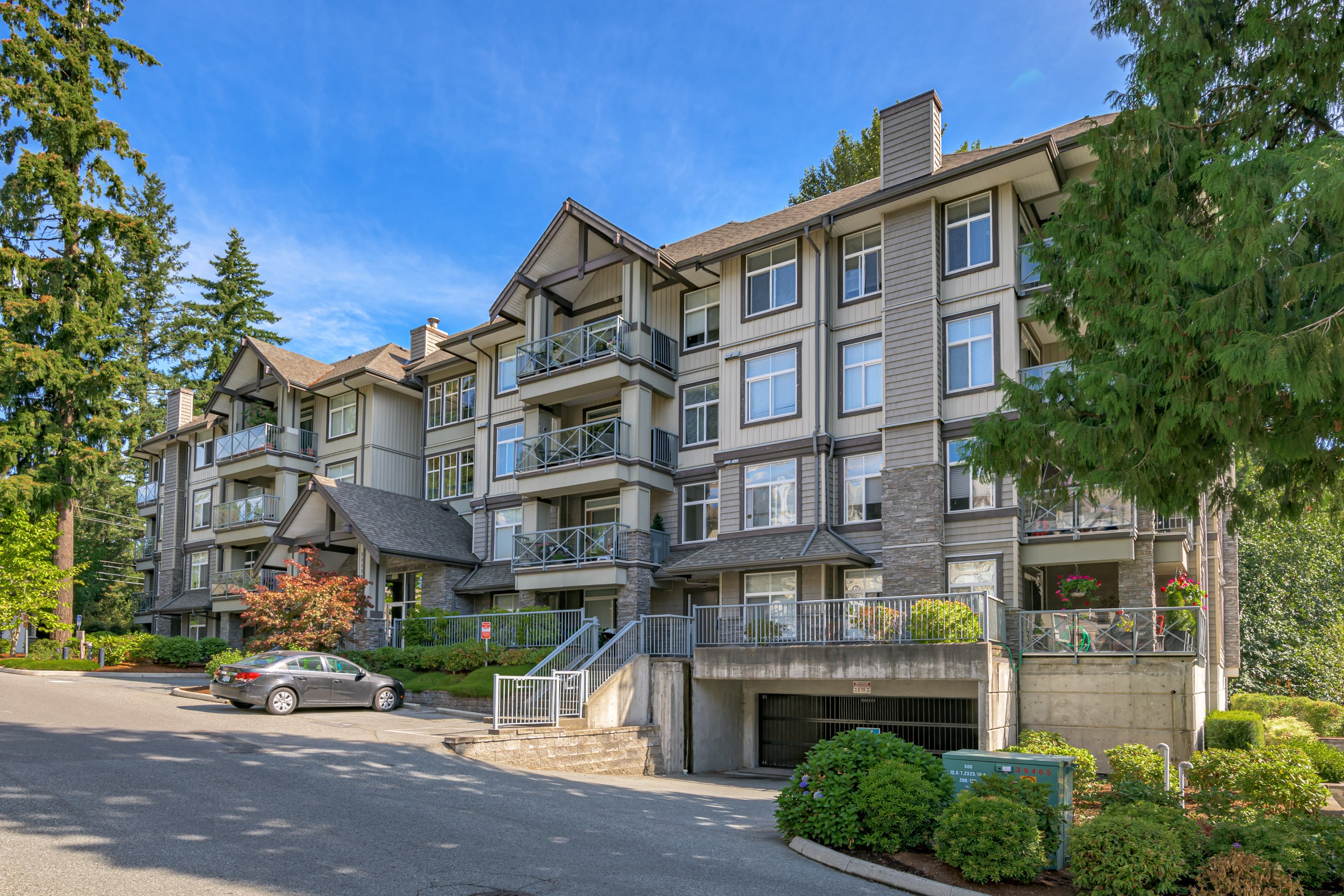 102 - 33338 Bourquin Crescent East, Abbotsford