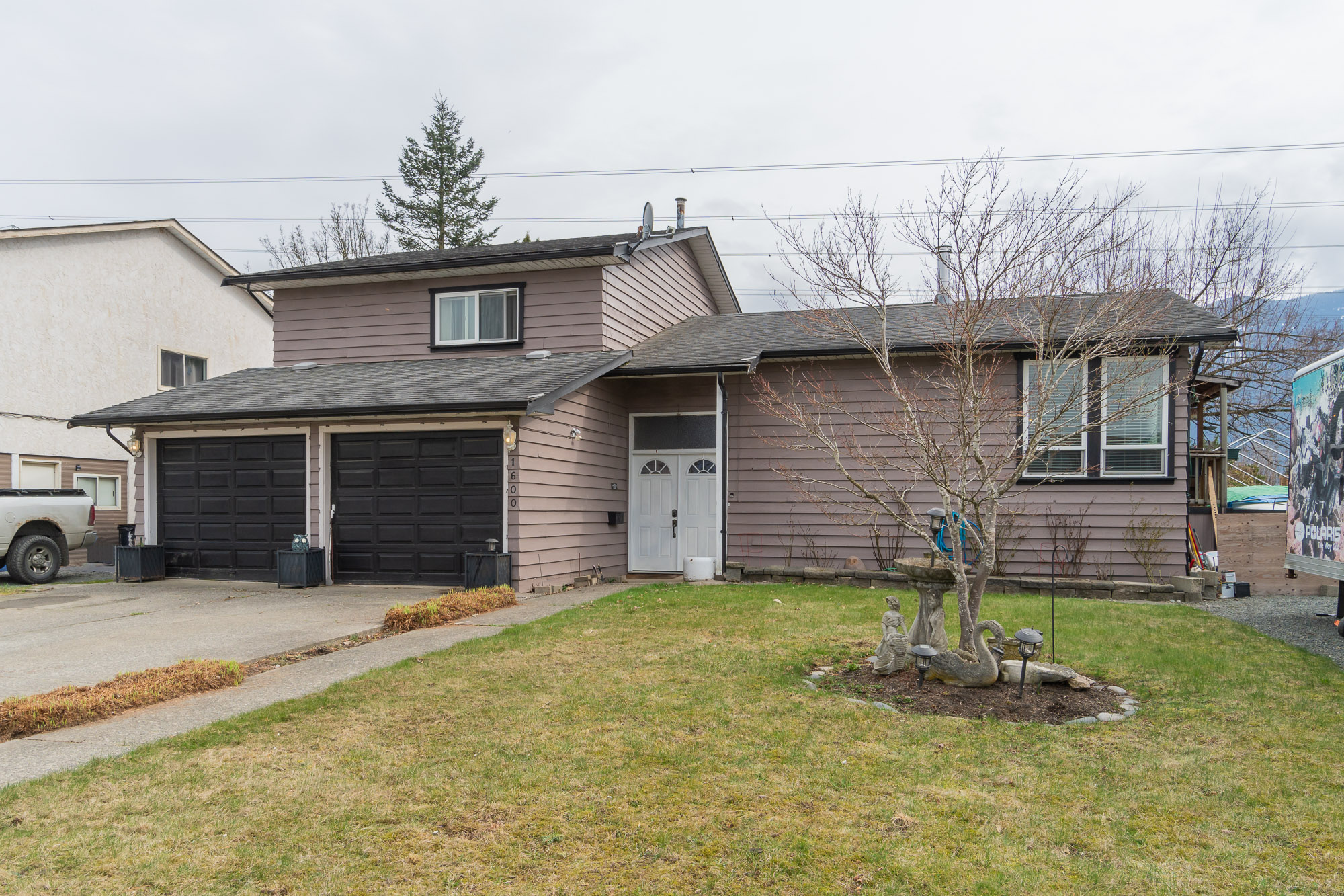 1600 Logan Road, Agassiz