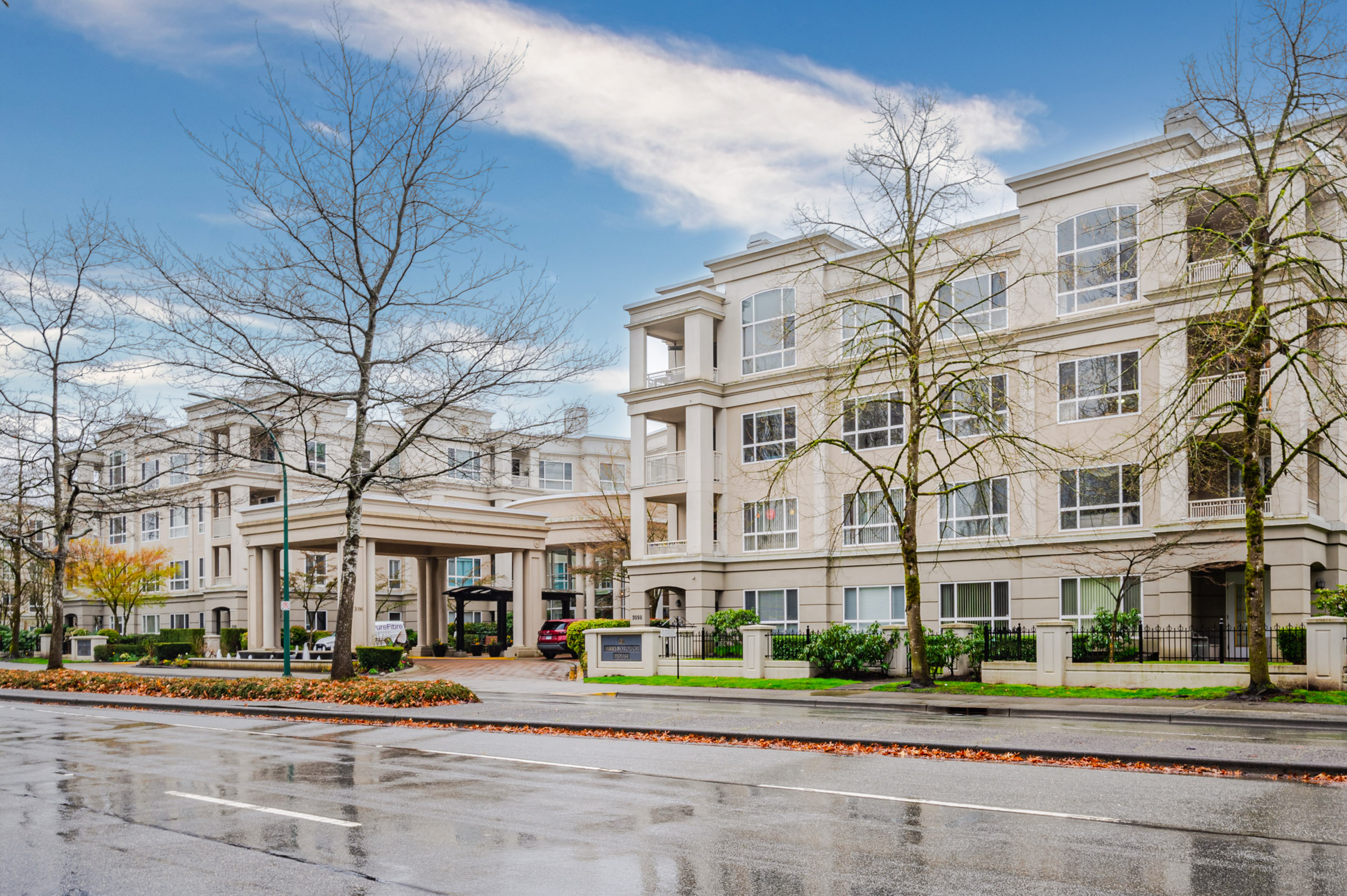 229 - 3098 Guildford Way, Coquitlam