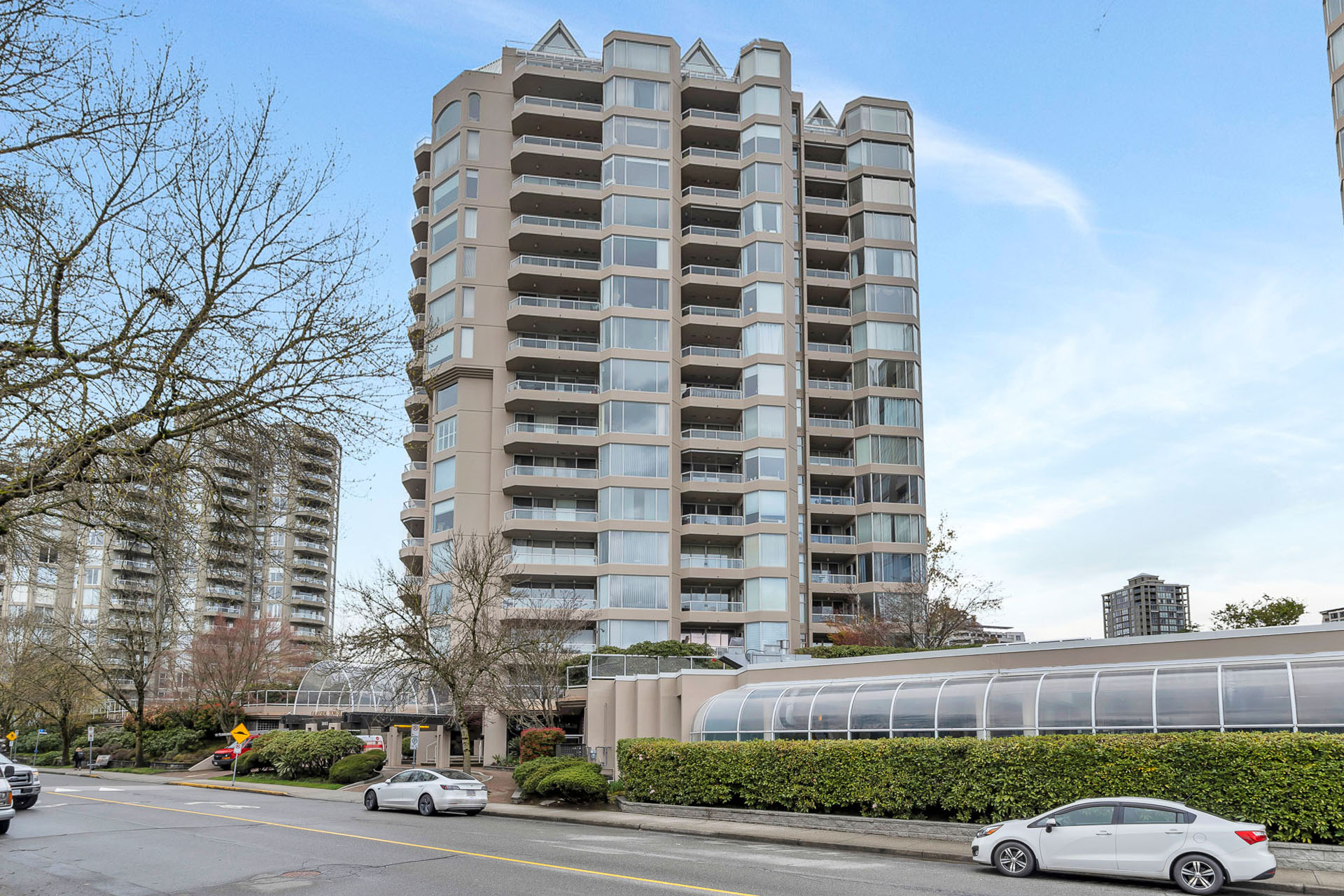 1706 - 1065 Quayside Drive, New Westminster