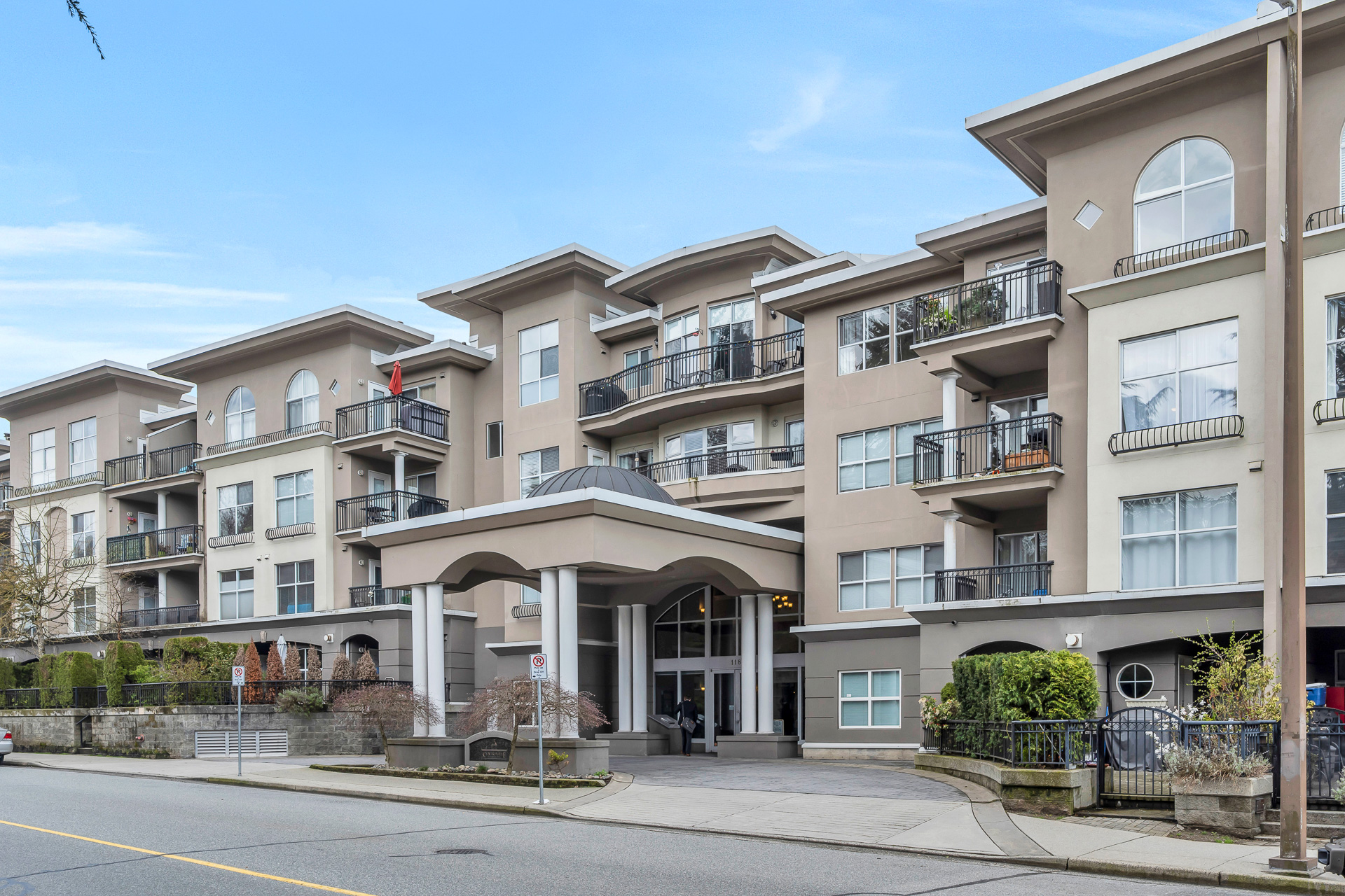 423 - 1185 Pacific Street, Coquitlam