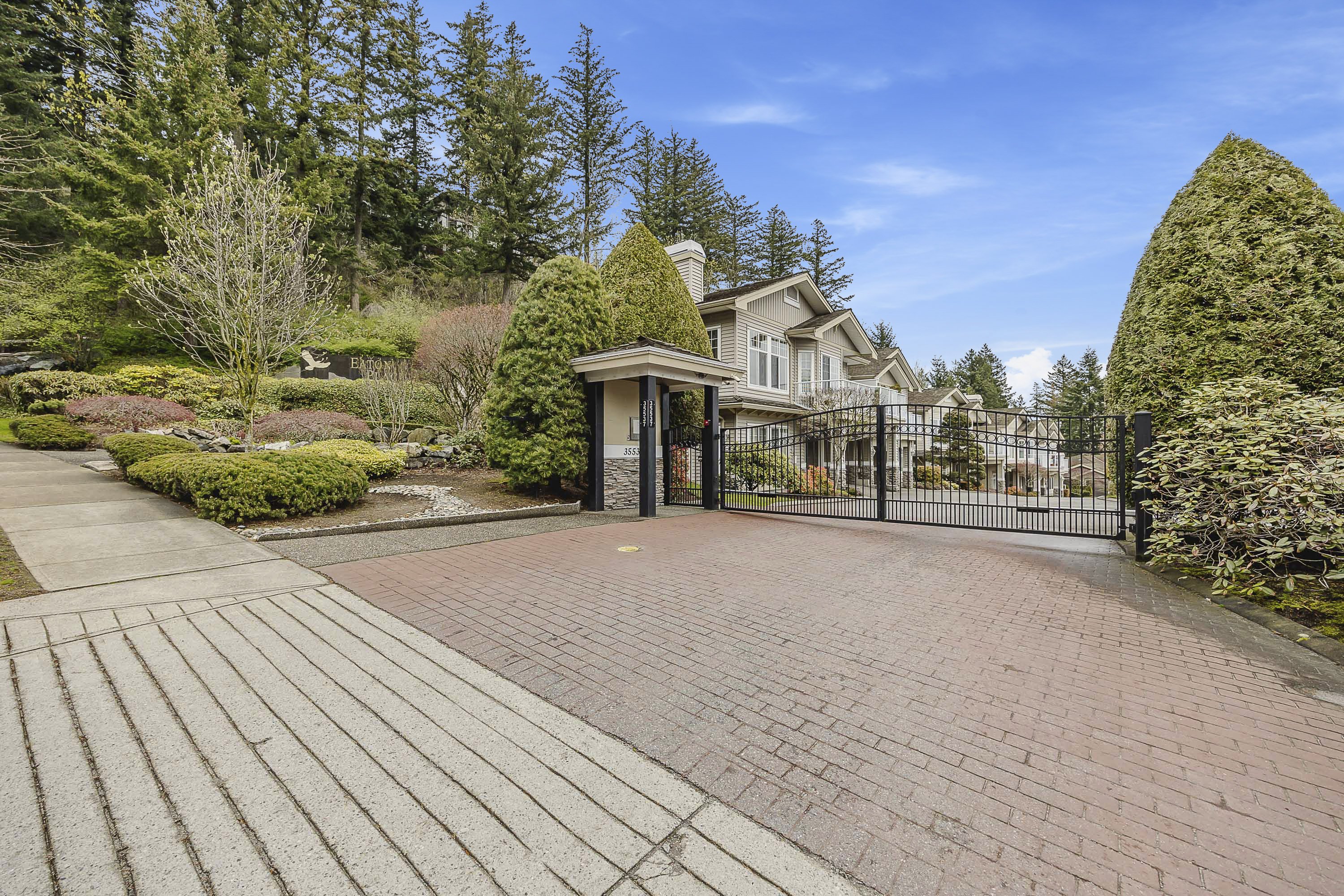 28 35537 Eagle Mountain Drive, Abbotsford MLS R2772368 Cotala