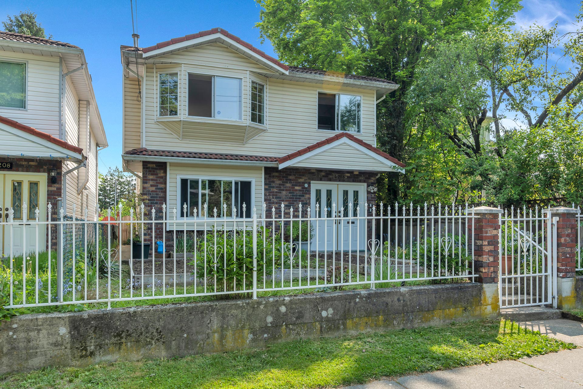 4218 Prince Edward Street, Vancouver