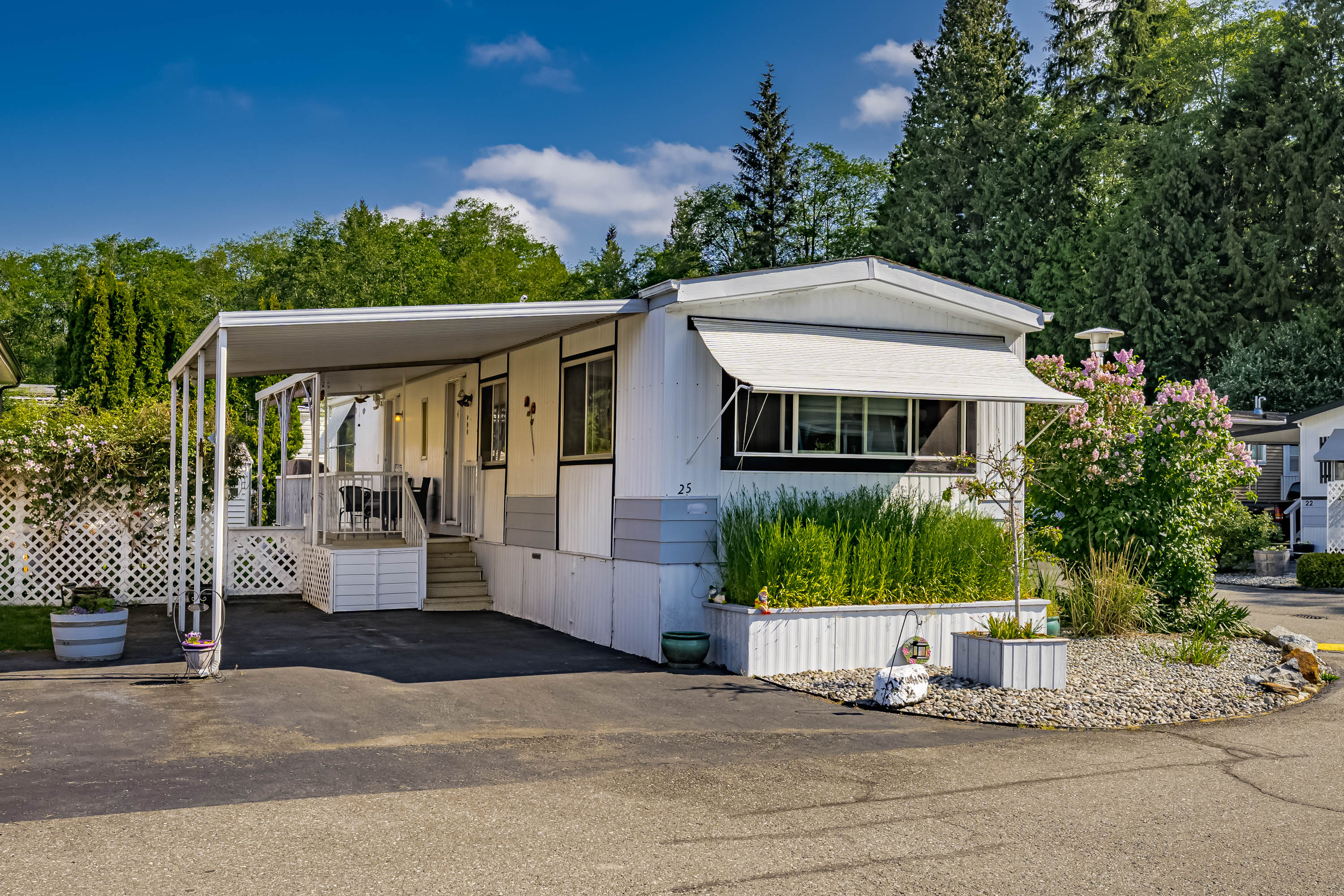 2270 196 Street, Langley