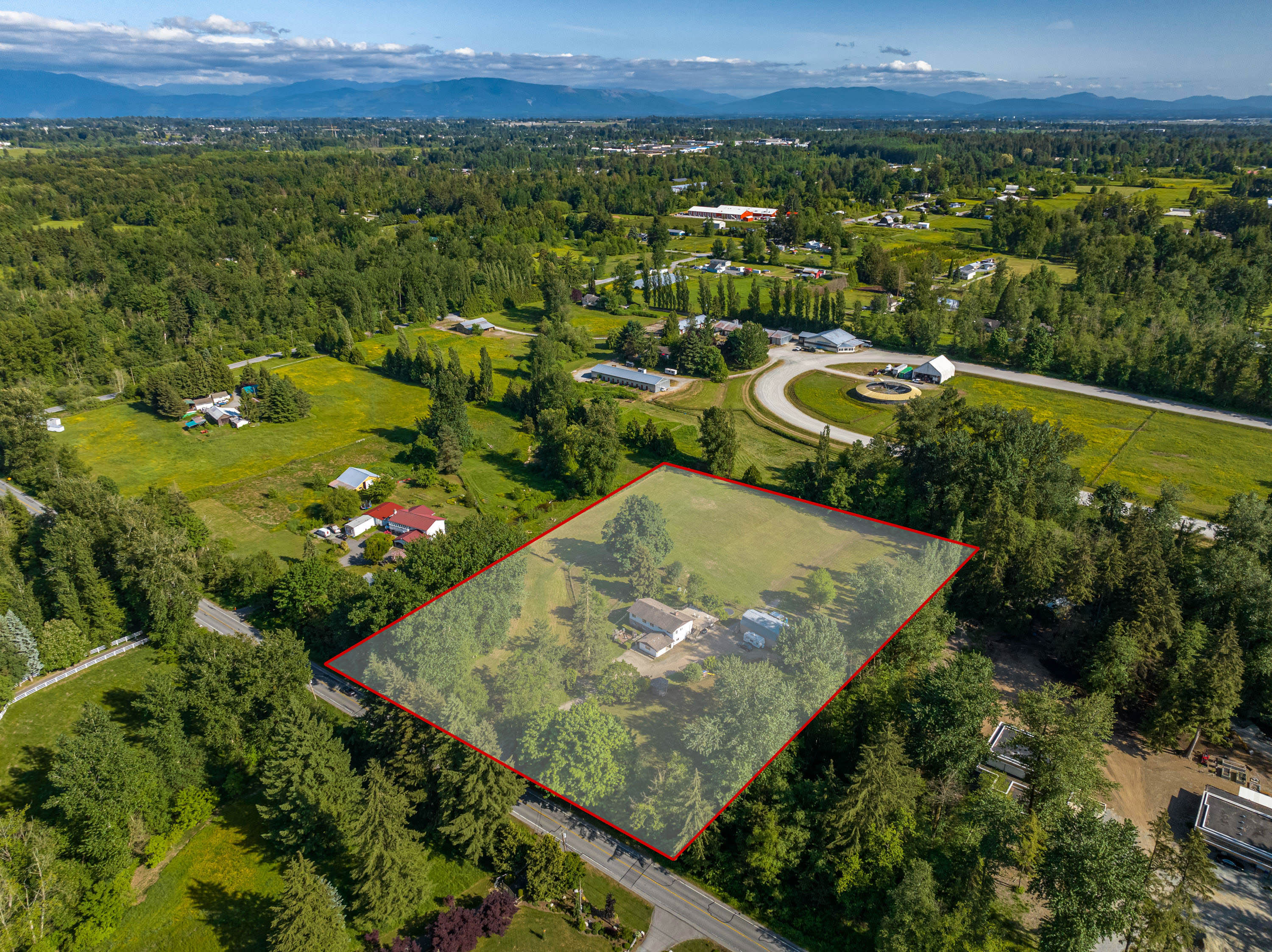 25450 Robertson Crescent, Langley