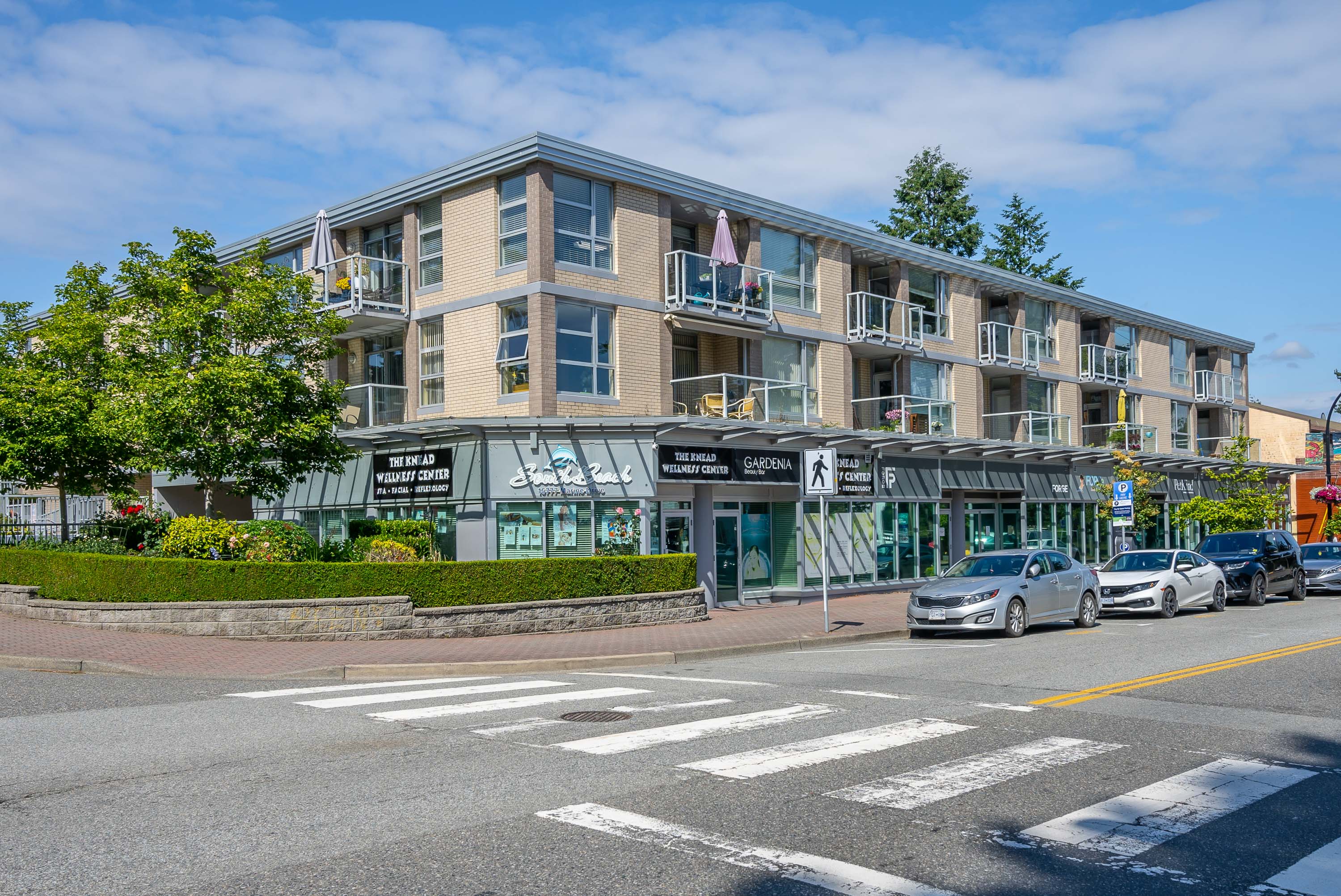 301 - 15777 Marine Drive, White Rock