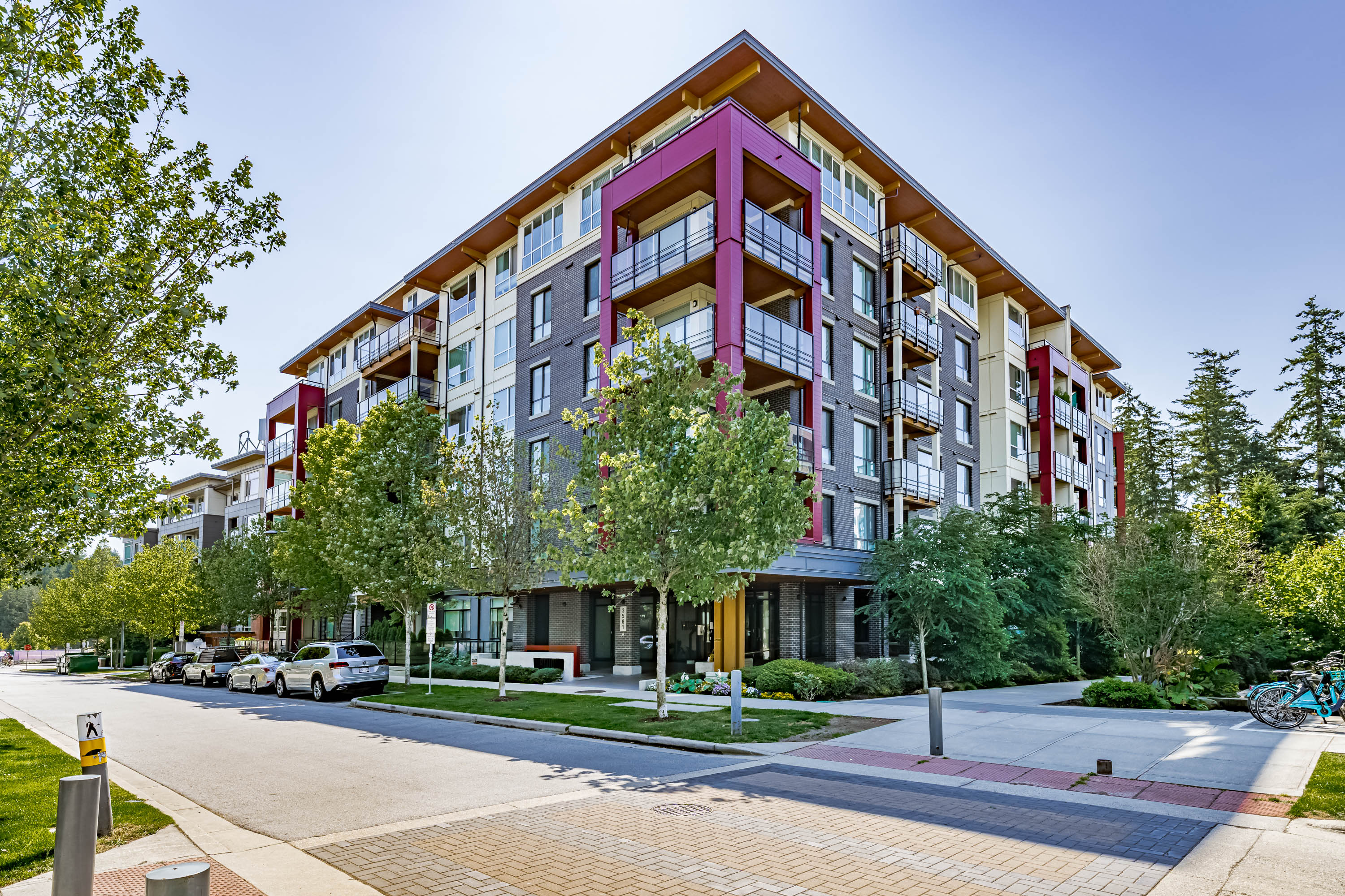 111 - 3581 Ross Drive, Vancouver