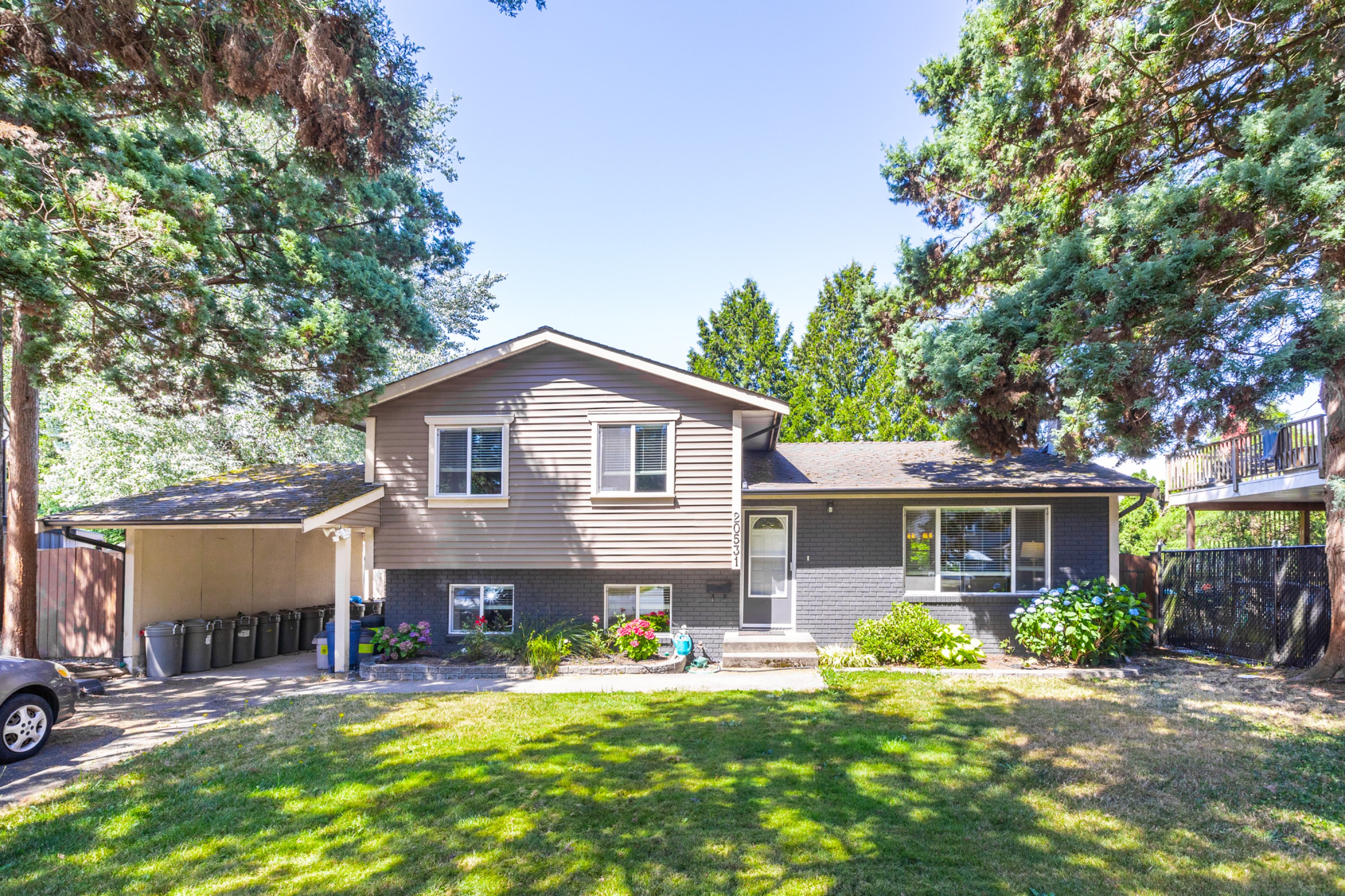 20531 48A Avenue, Langley