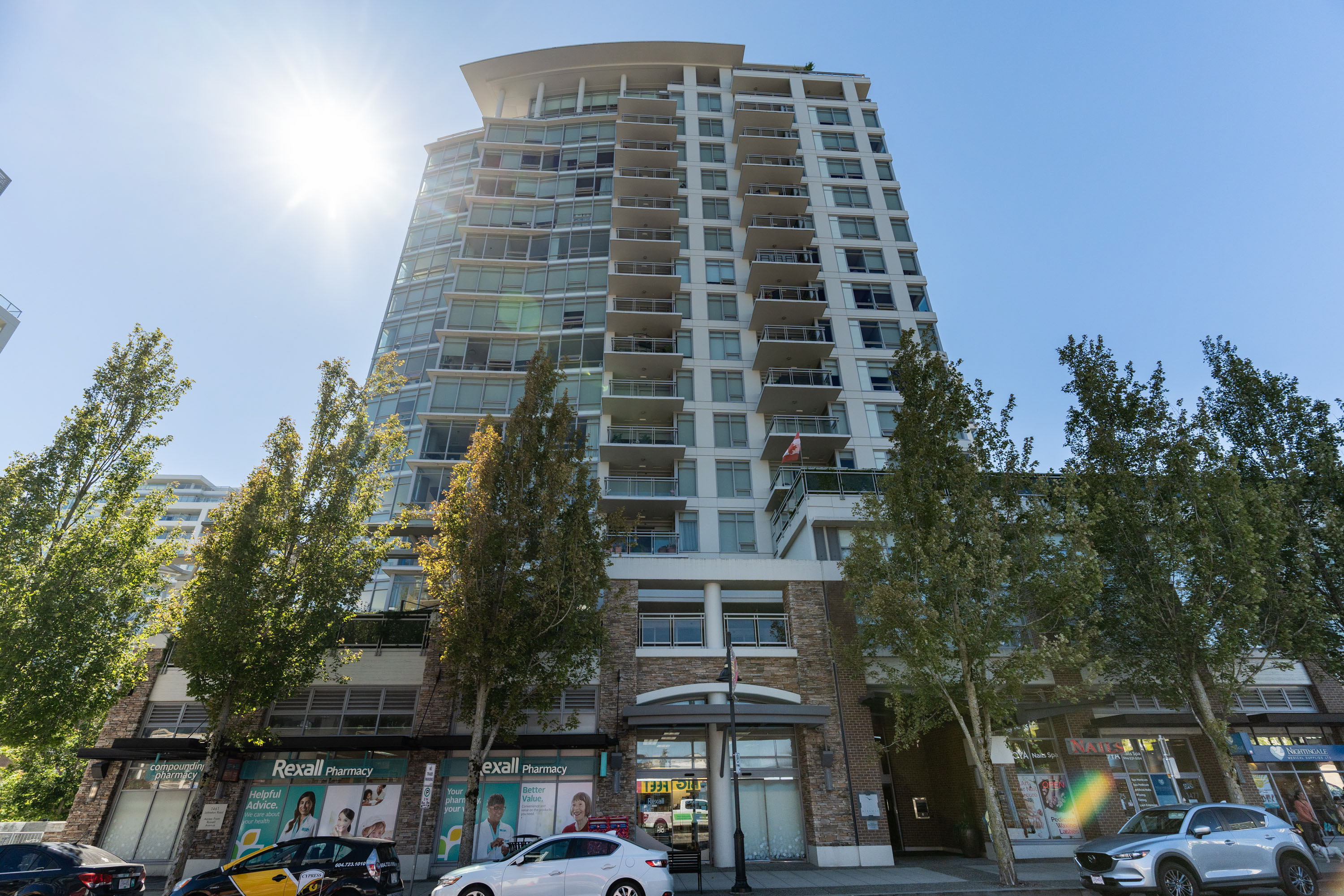 301 - 1473 Johnston Road, White Rock