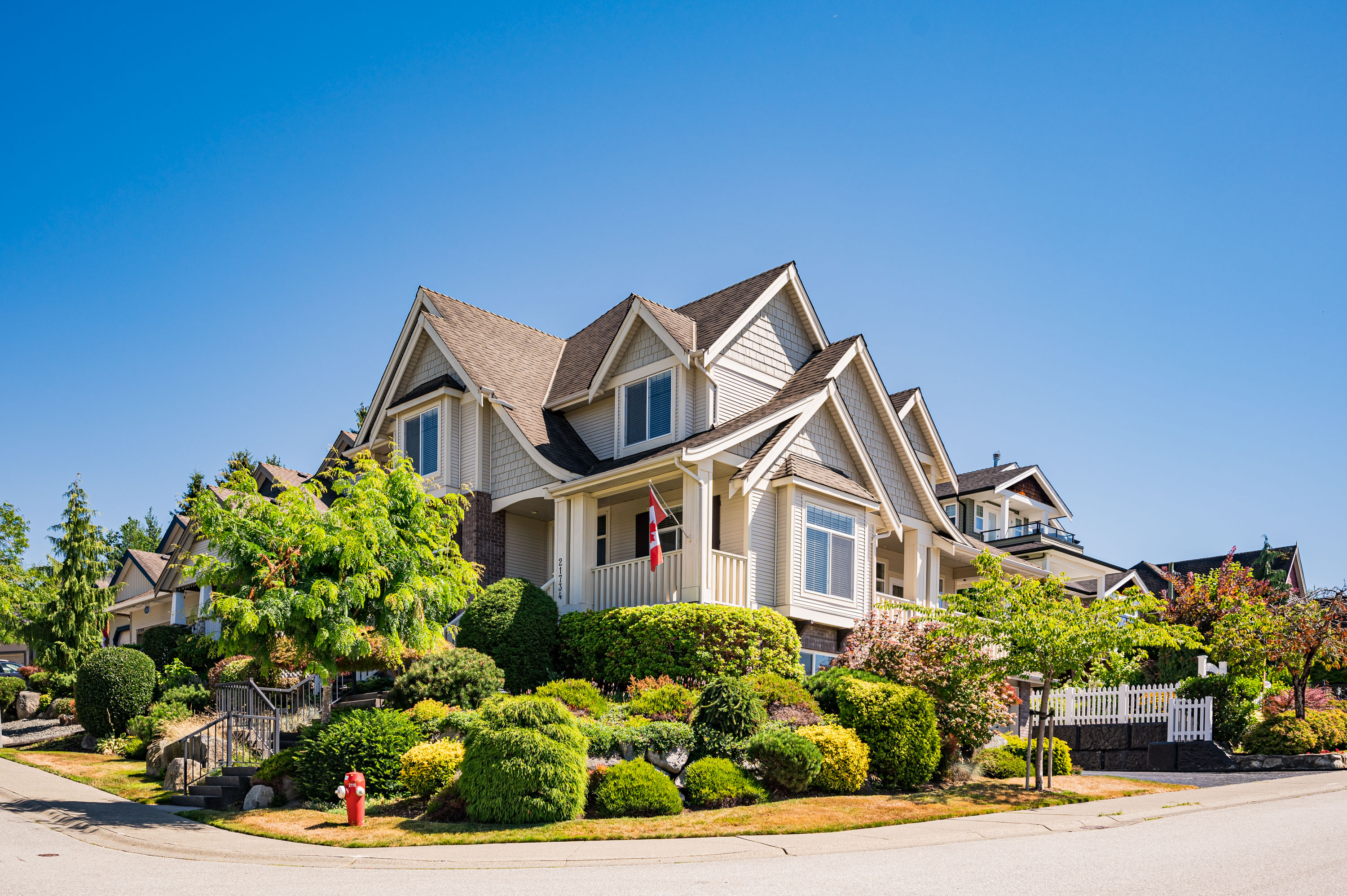 21734 47B Avenue, Langley