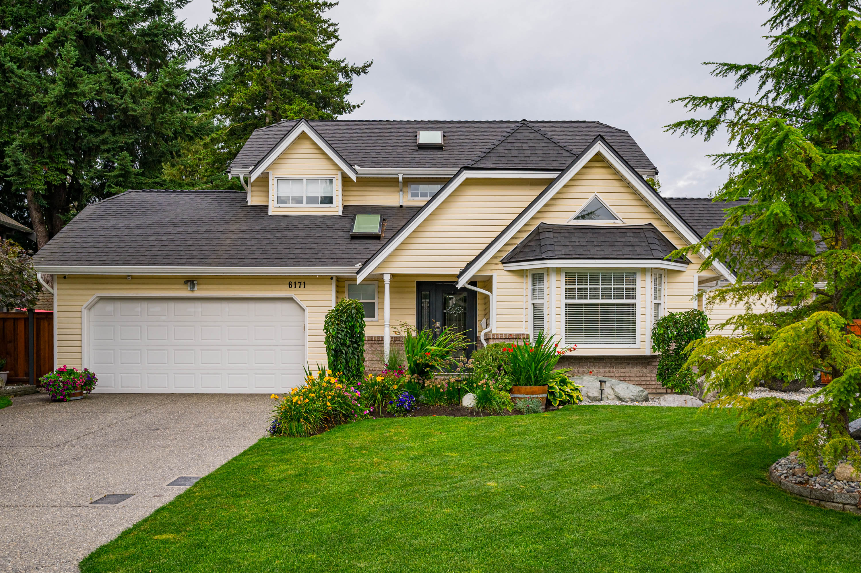 6171 170A Street, Surrey