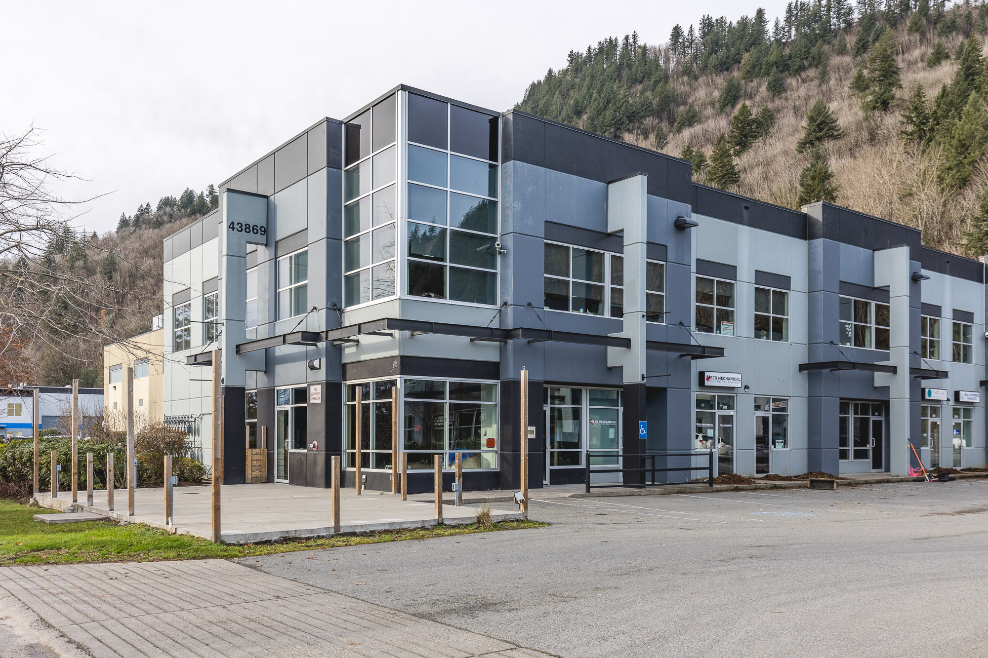 201 - 43869 Progress Way, Chilliwack