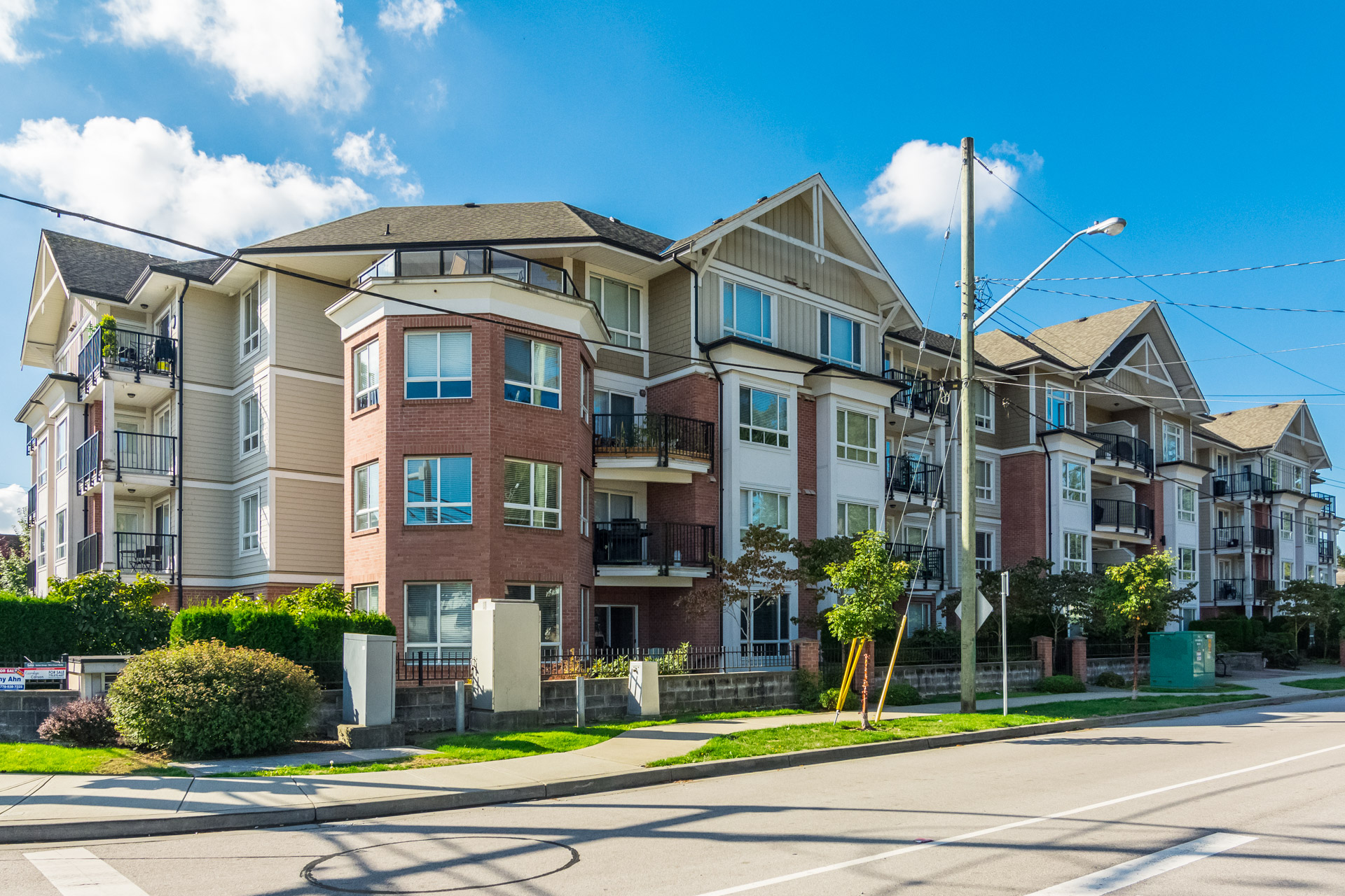 107 - 14960 102A Avenue, Surrey