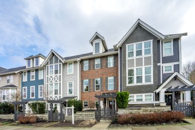 Virtual tour for Michelle Perreault Real Estate Group