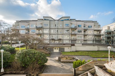 Virtual tour for Chris McNeill