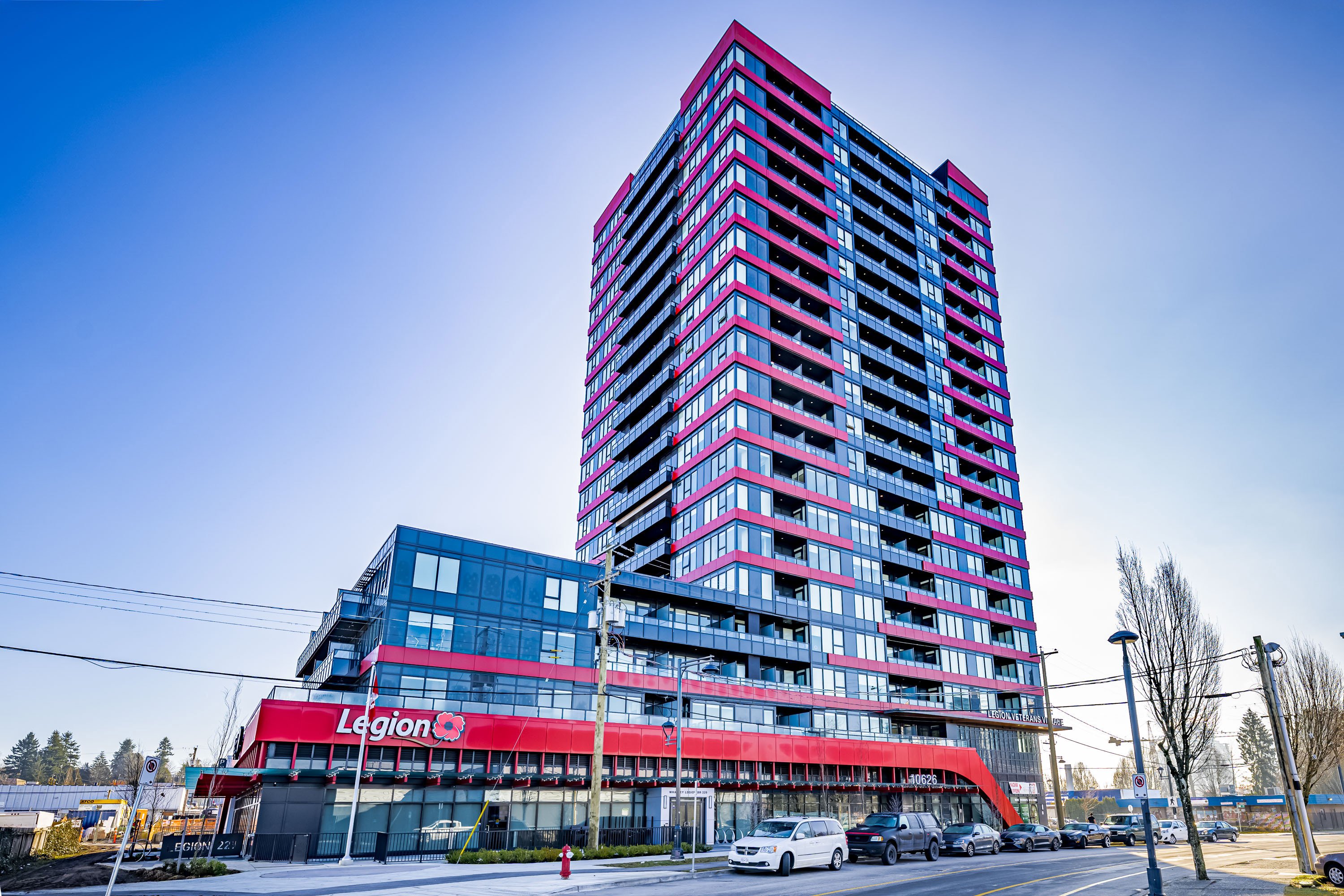 1113 - 10626 City Parkway, Surrey
