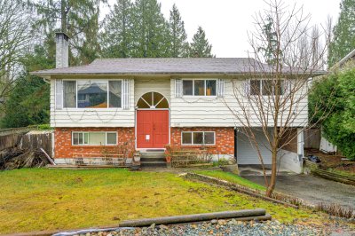 Virtual tour for Michelle Perreault Real Estate Group