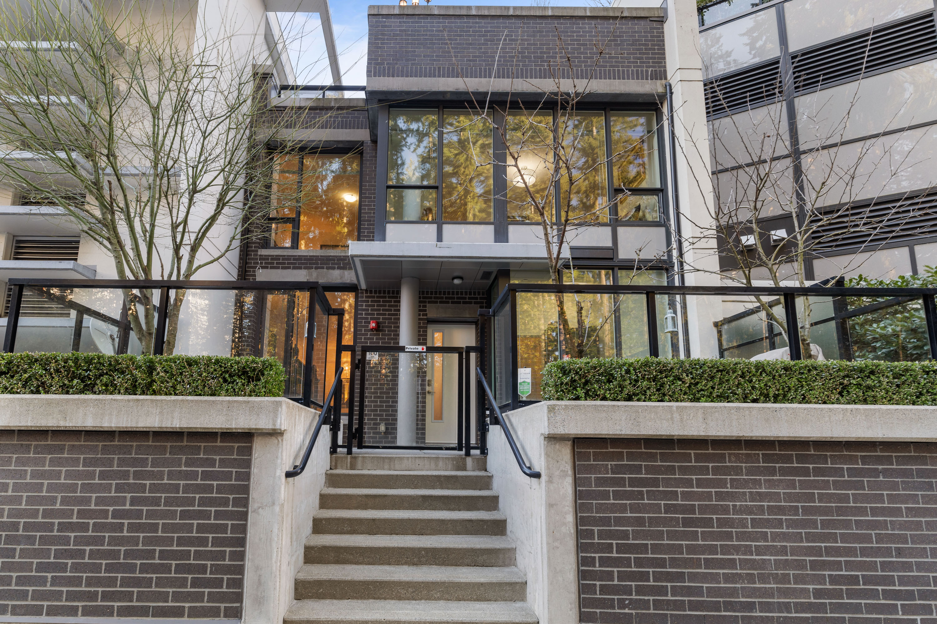 100 - 3086 Lincoln Avenue, Coquitlam