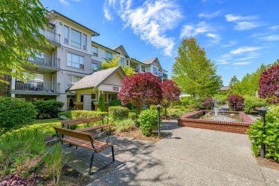 Virtual tour for Robles Real Estate Group