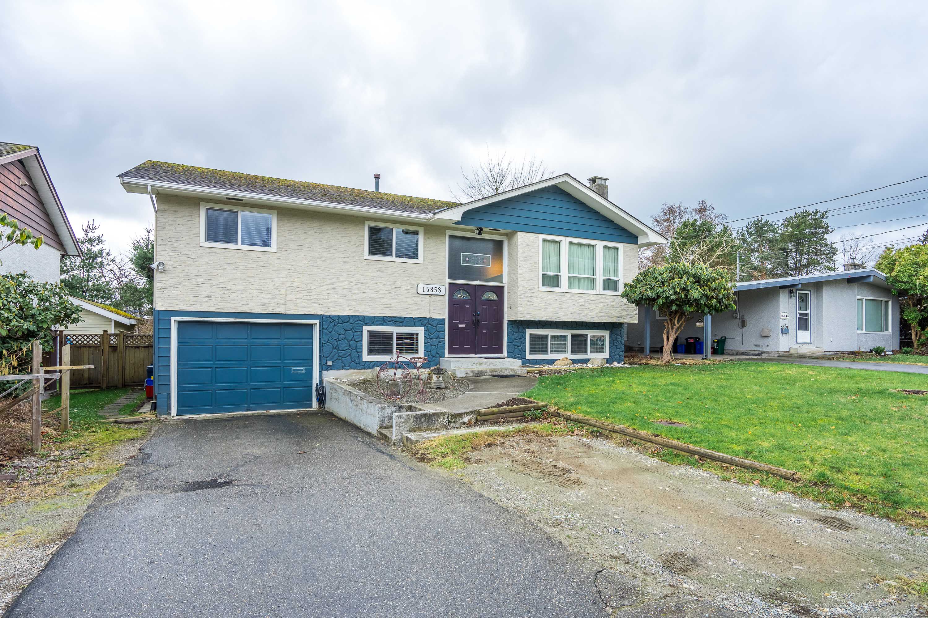 15858 Goggs Avenue, White Rock MLS R2855433 Cotala Cross Media