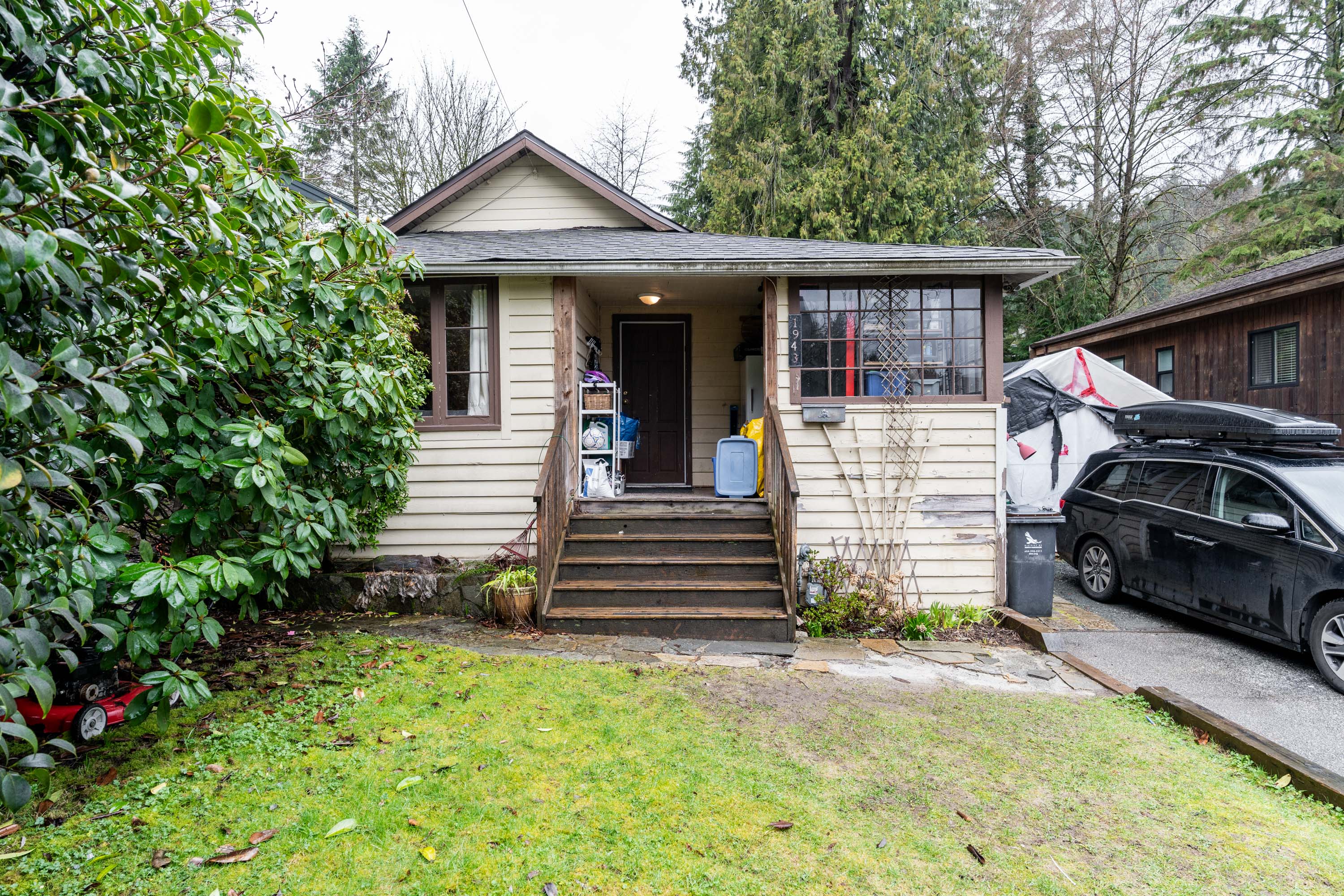 1943 Panorama Drive, North Vancouver