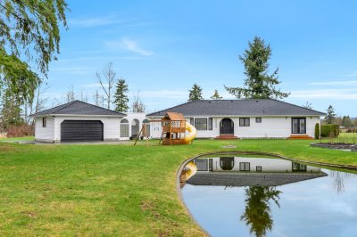 Virtual tour for Klassen Real Estate Group