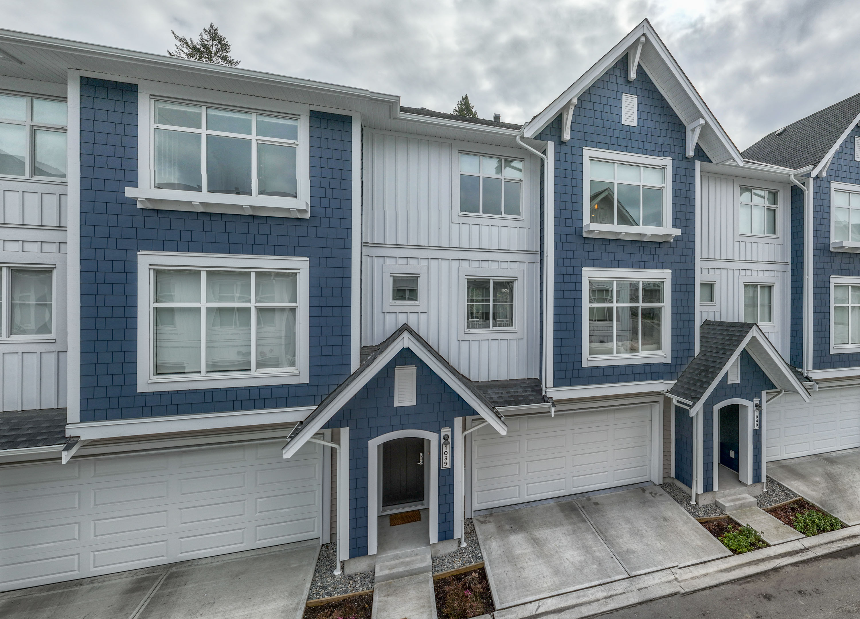 1039 - 11280 Pazarena Place, Maple Ridge