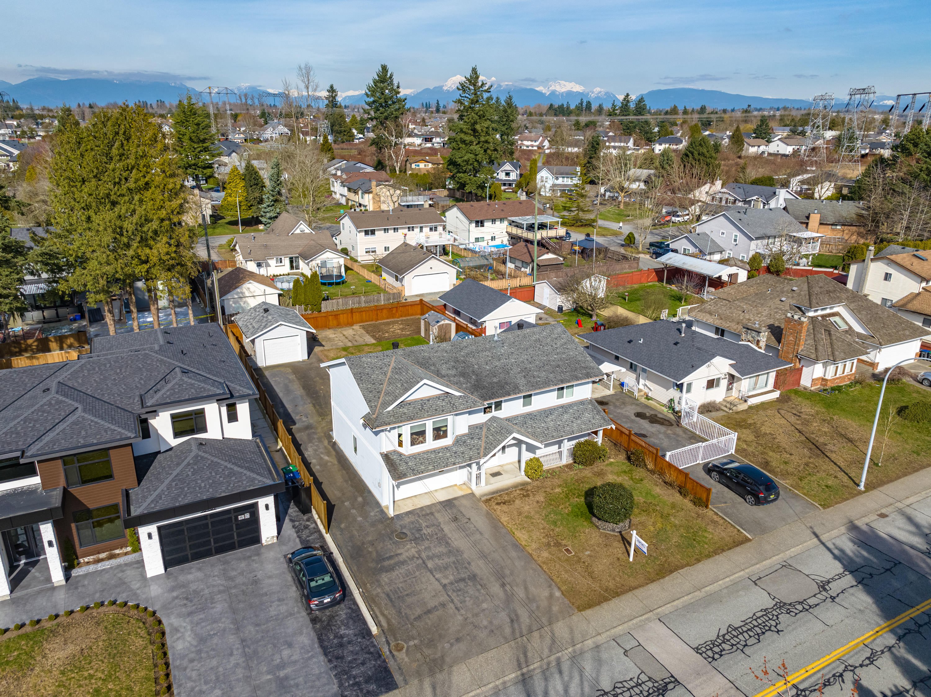 18483 58 Avenue, Cloverdale