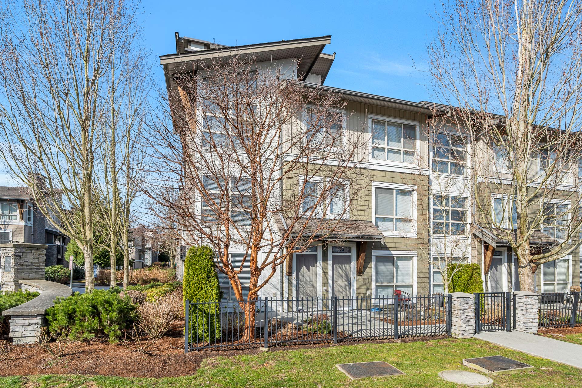 122 - 6671 121 Street, Surrey