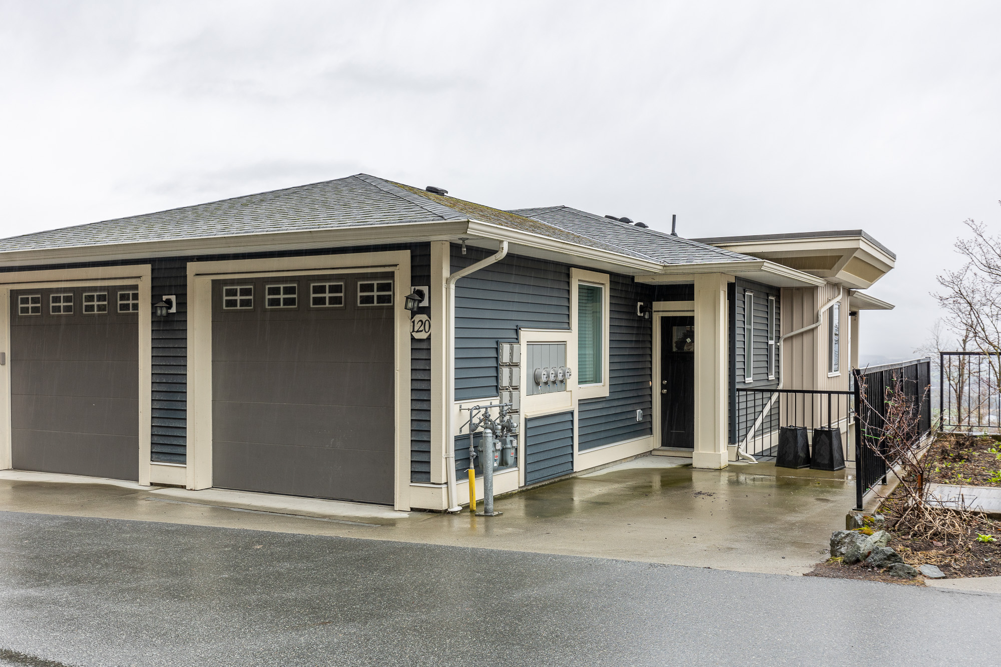 120 - 6026 Lindeman Street, Chilliwack