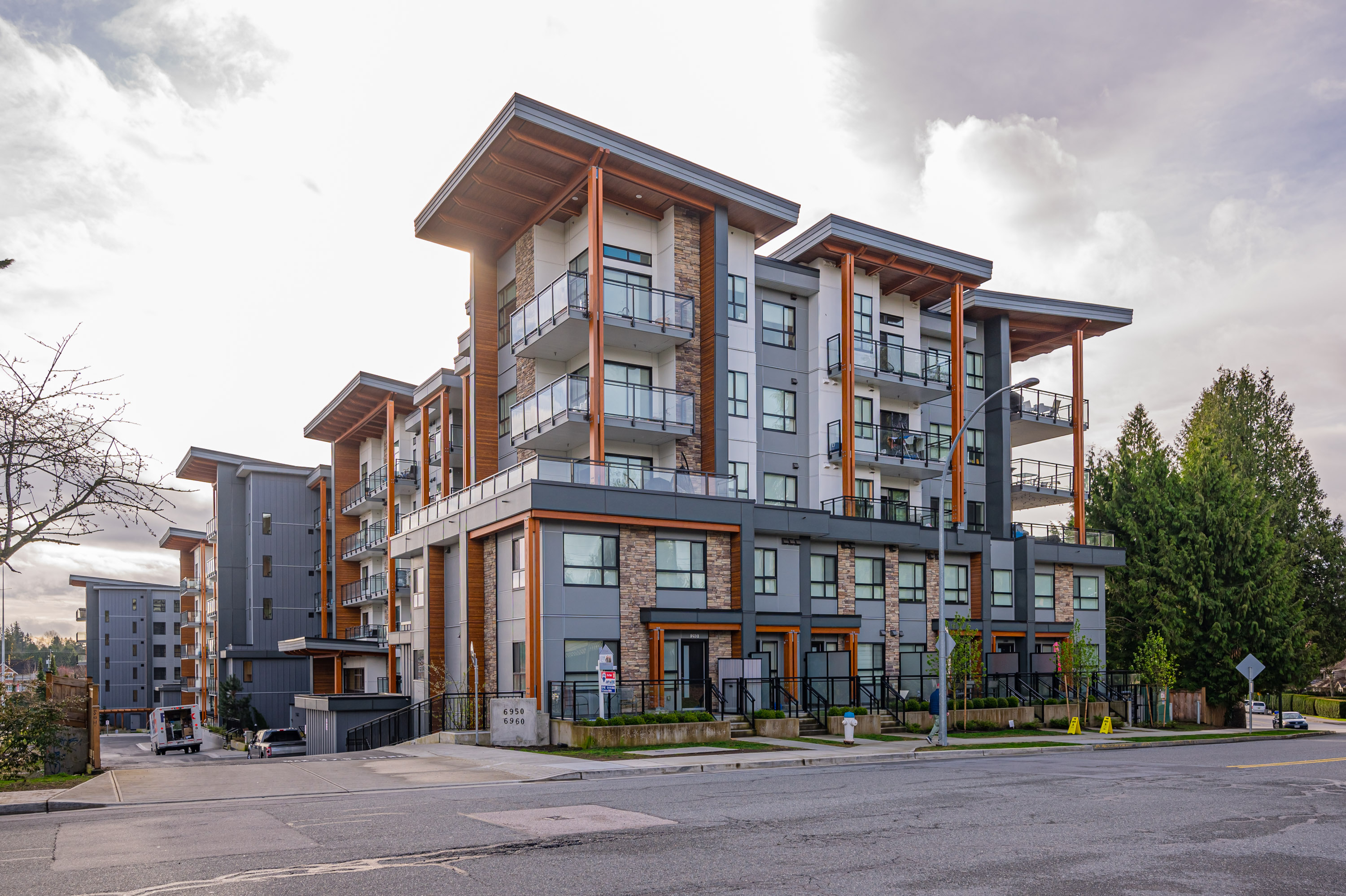 601 - 6950 nicholson Road, Delta