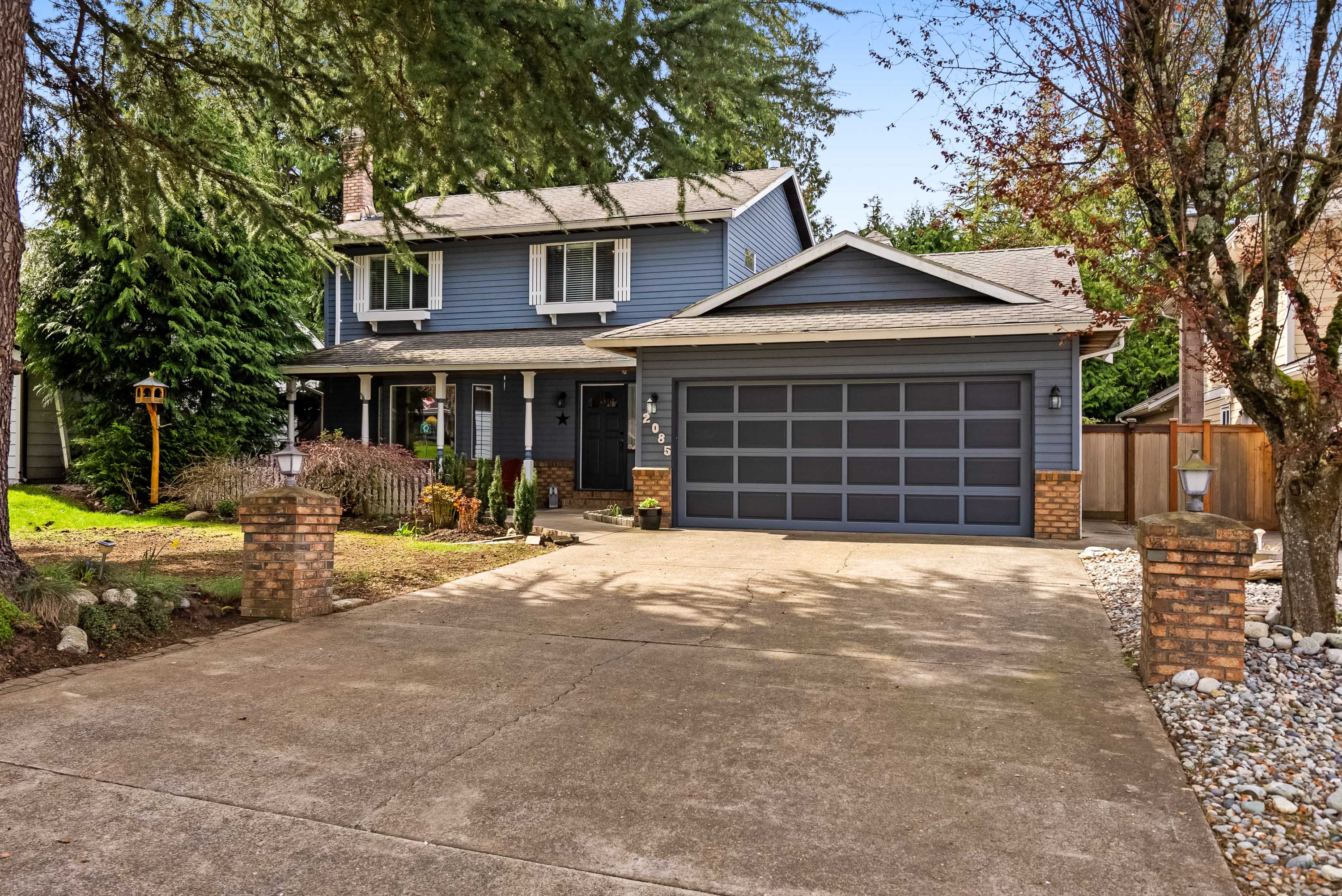2085 Ocean Forest Drive, Surrey