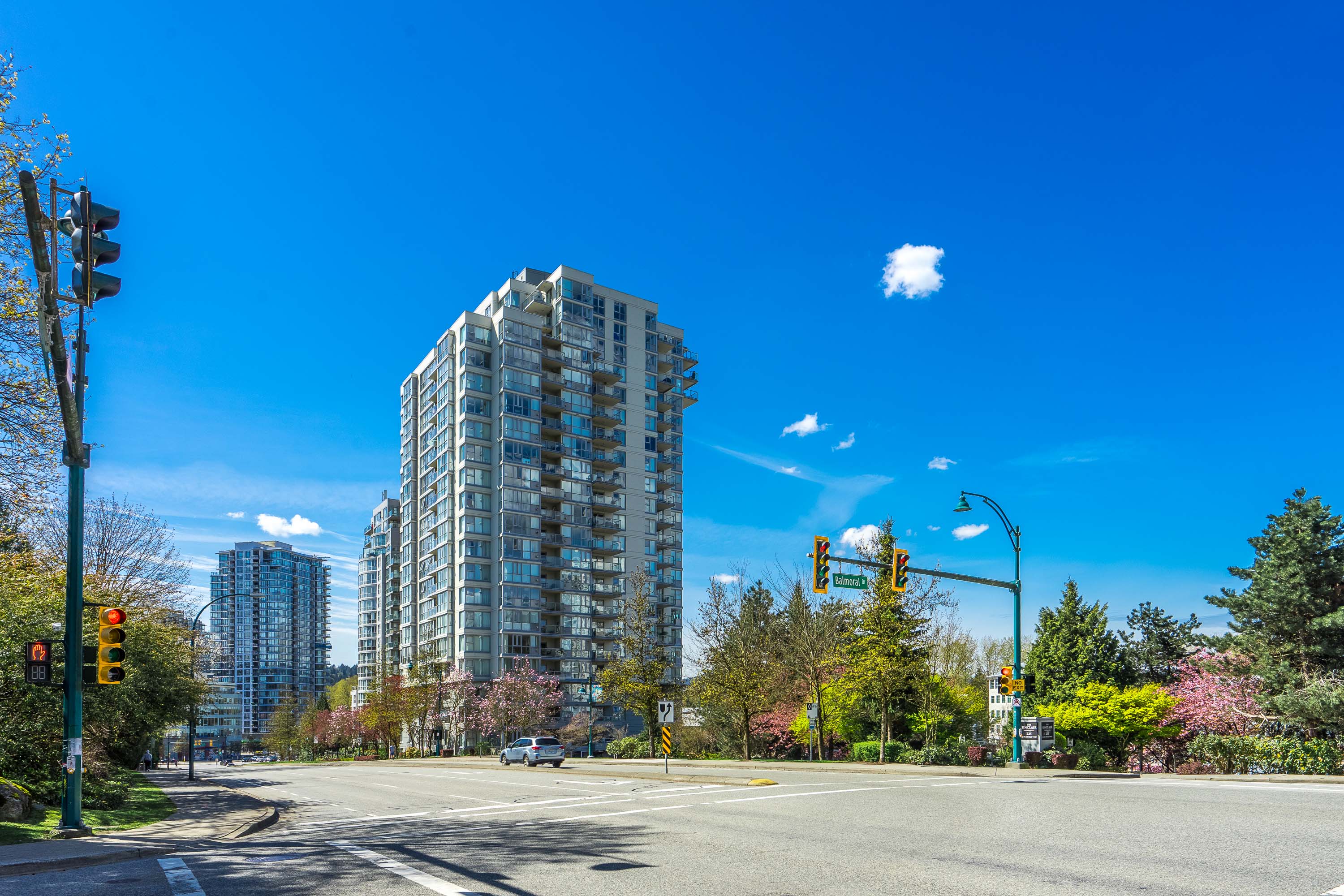 904 - 235 Guildford Way, Port Moody