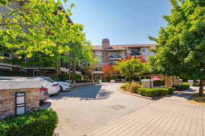 Virtual tour for Luna Yu