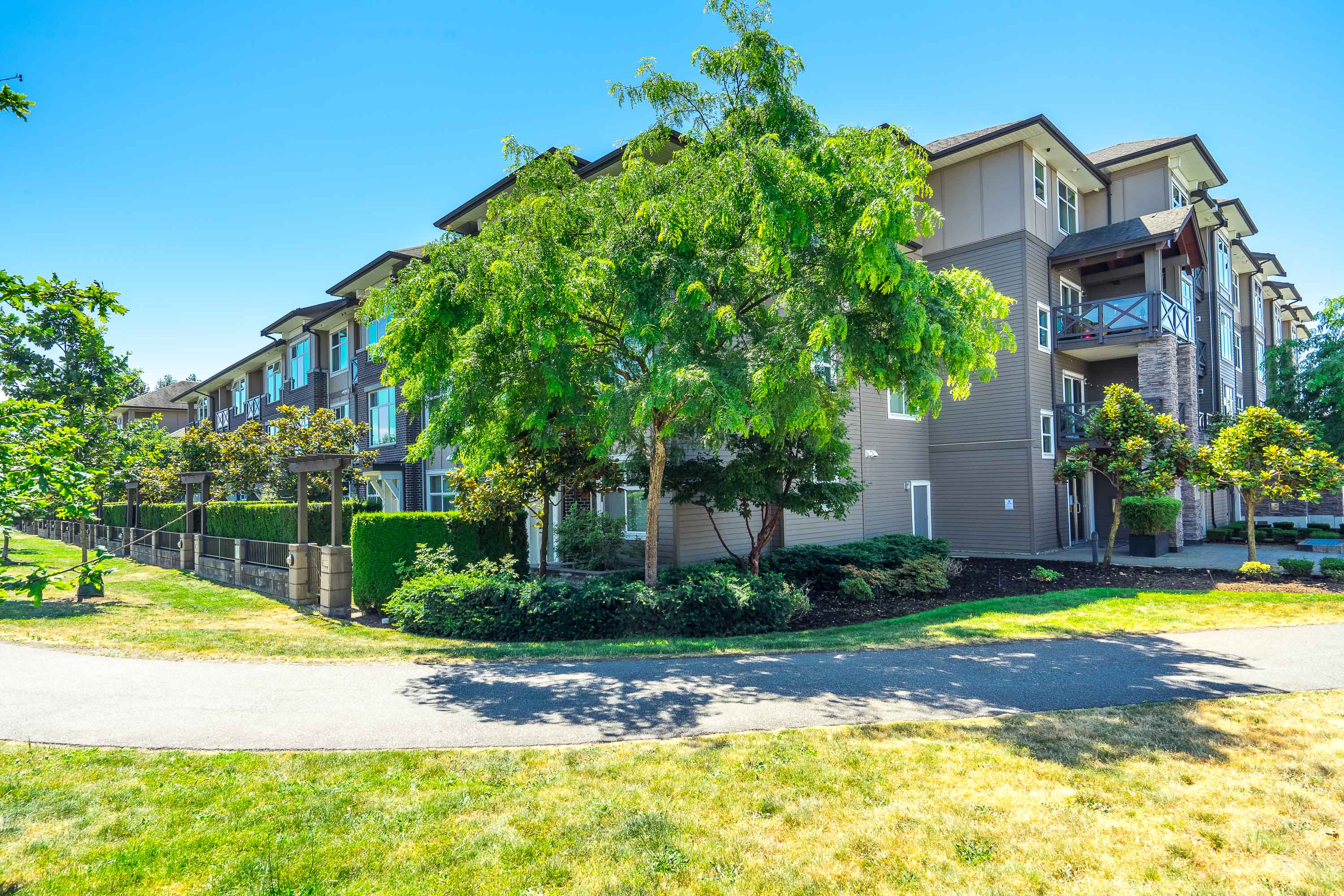 410 - 18818 68 Avenue, Surrey