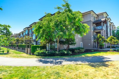 Virtual tour for Michelle Perreault Real Estate Group