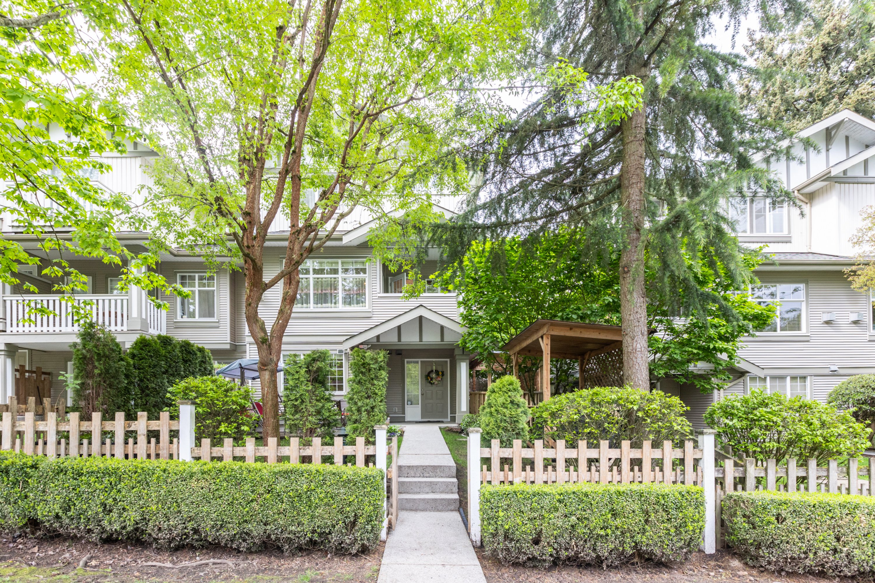 6 - 2733 Parkway Drive, South Surrey