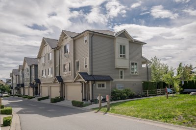 Virtual tour for Robles Real Estate Group