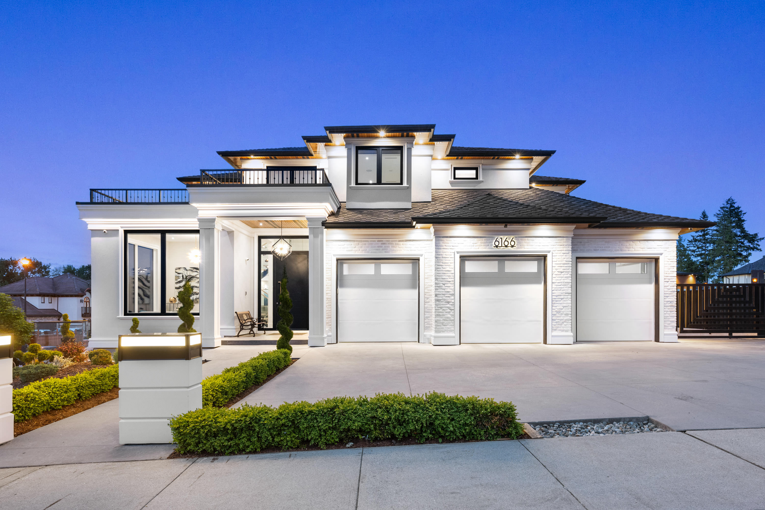 6166 152A Street, Surrey