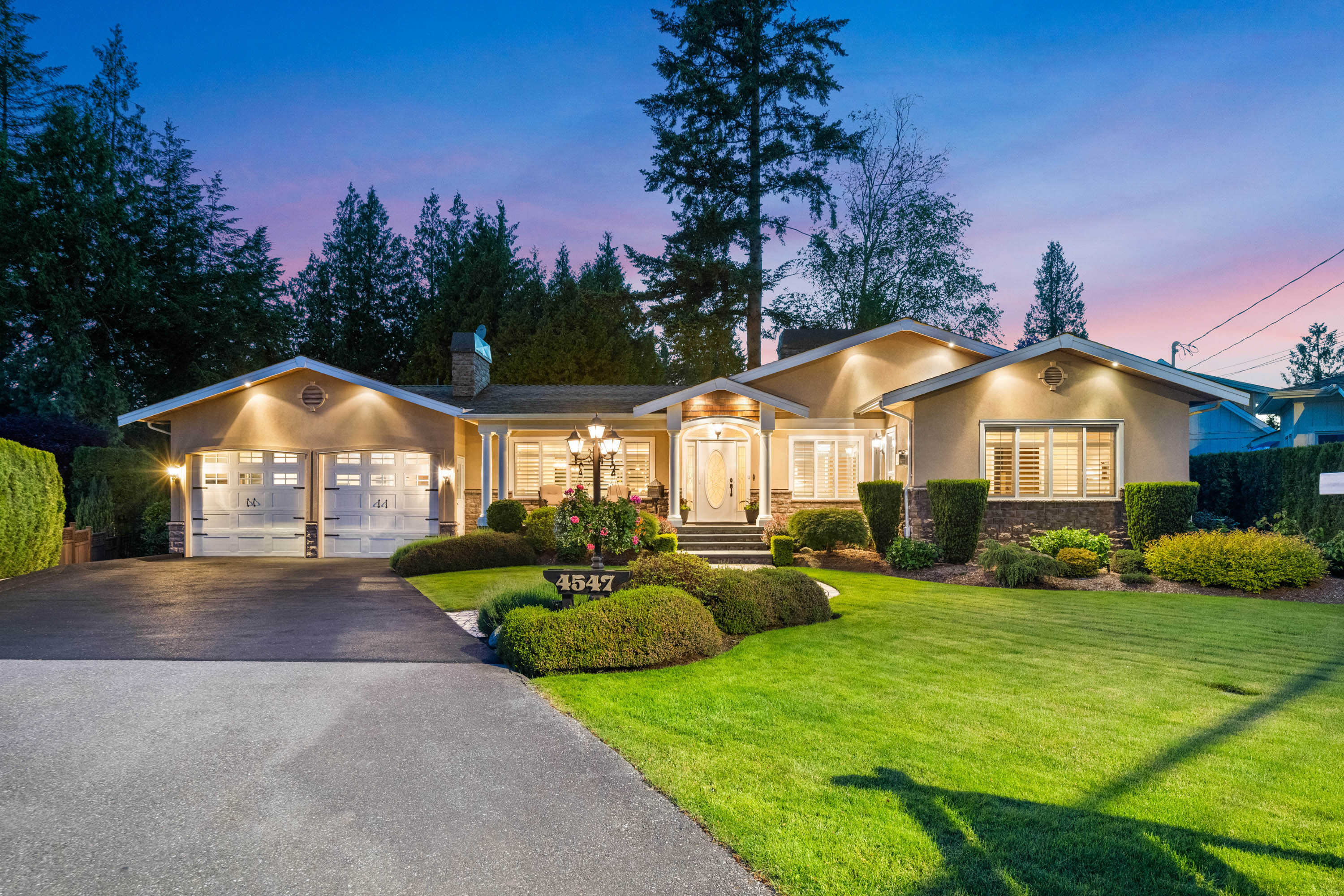 4547 Southridge Crescent, Langley