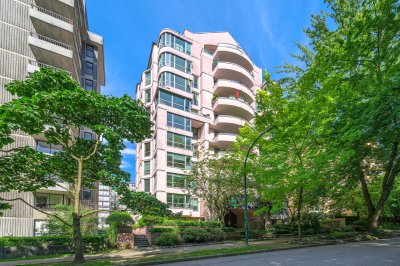 Virtual tour for Dylan Villeneuve