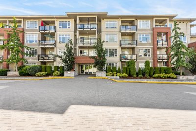Virtual tour for Klassen Real Estate Group - Jude Klassen