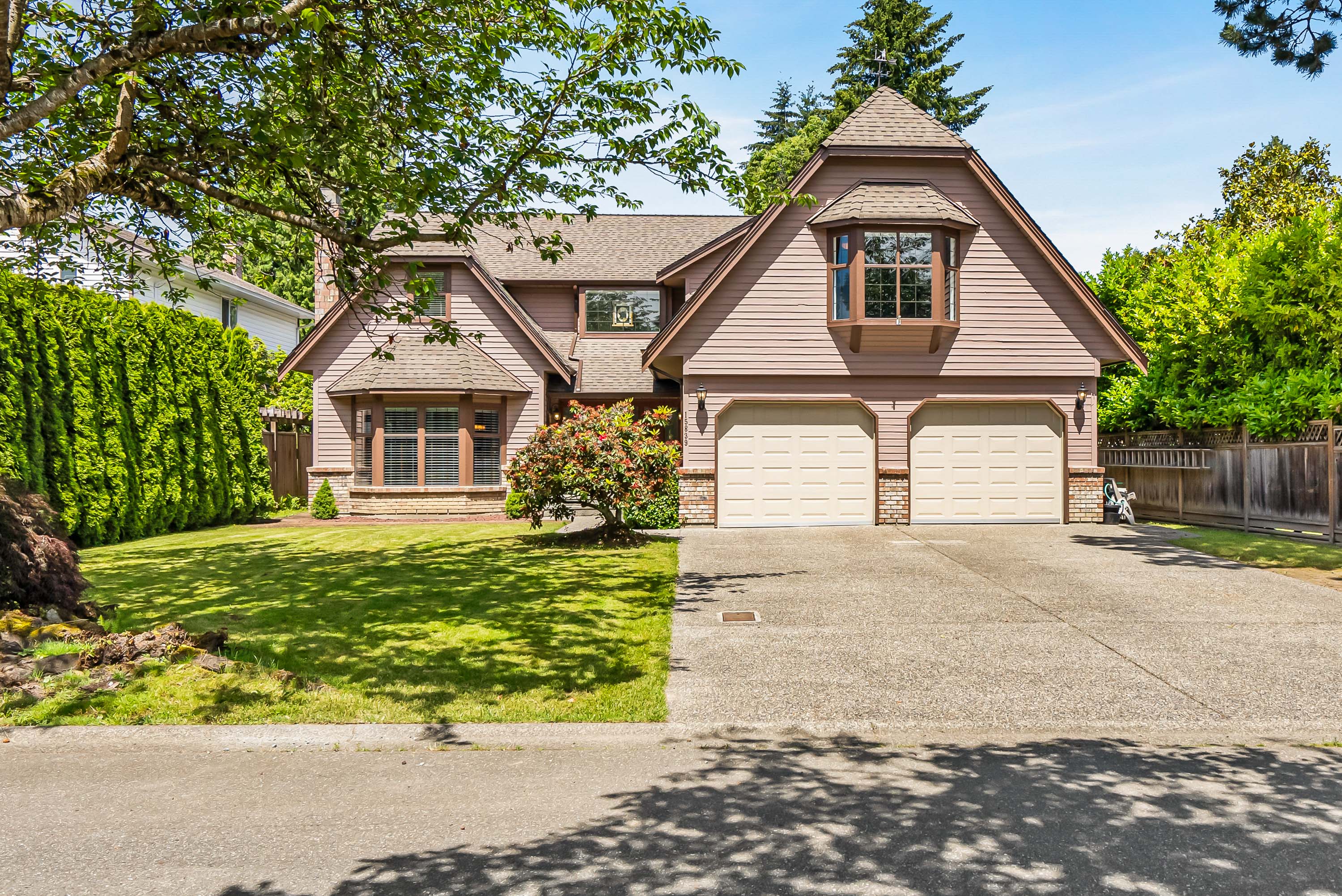 15839 98A Avenue, Surrey