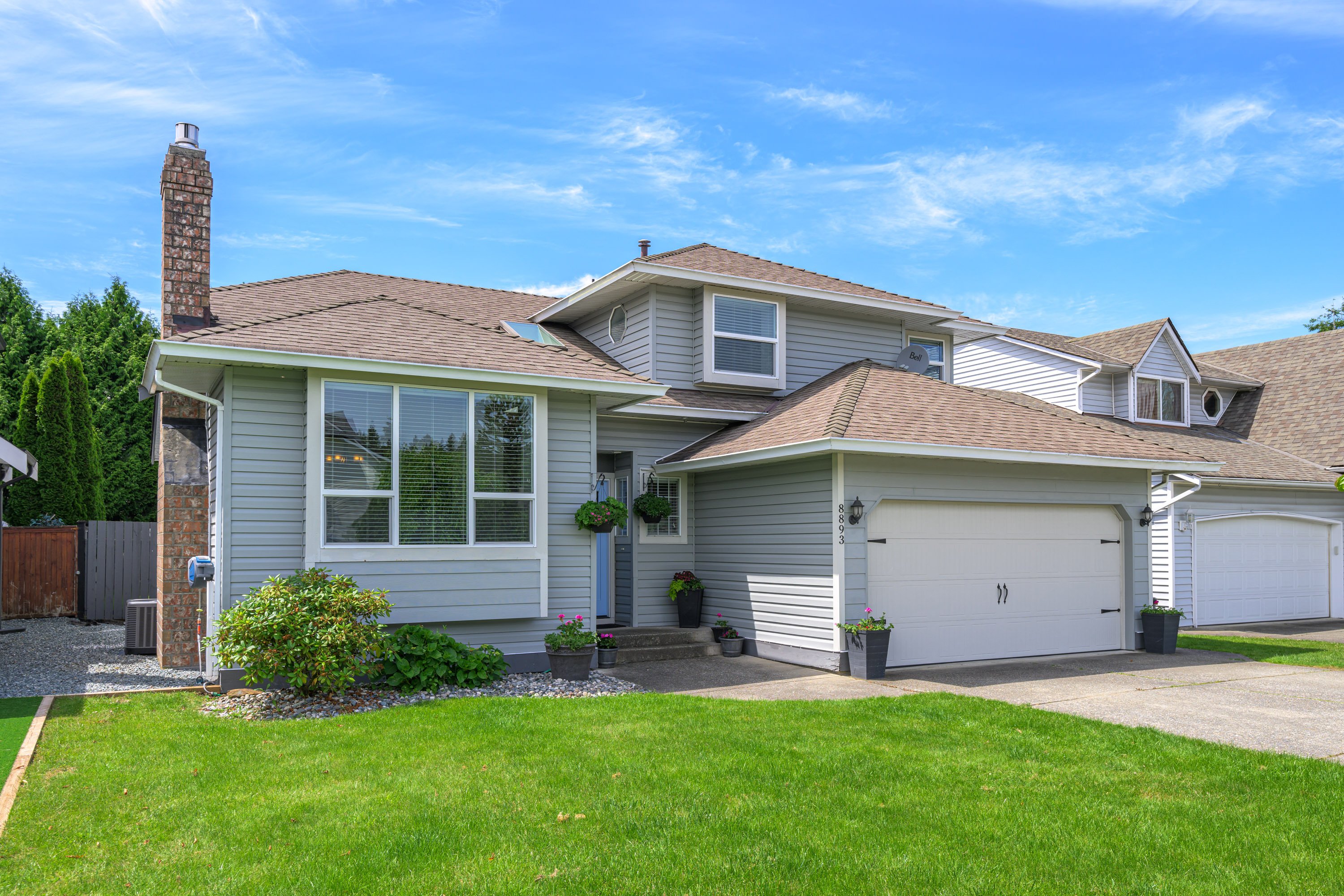 8893 203A Street, Langley